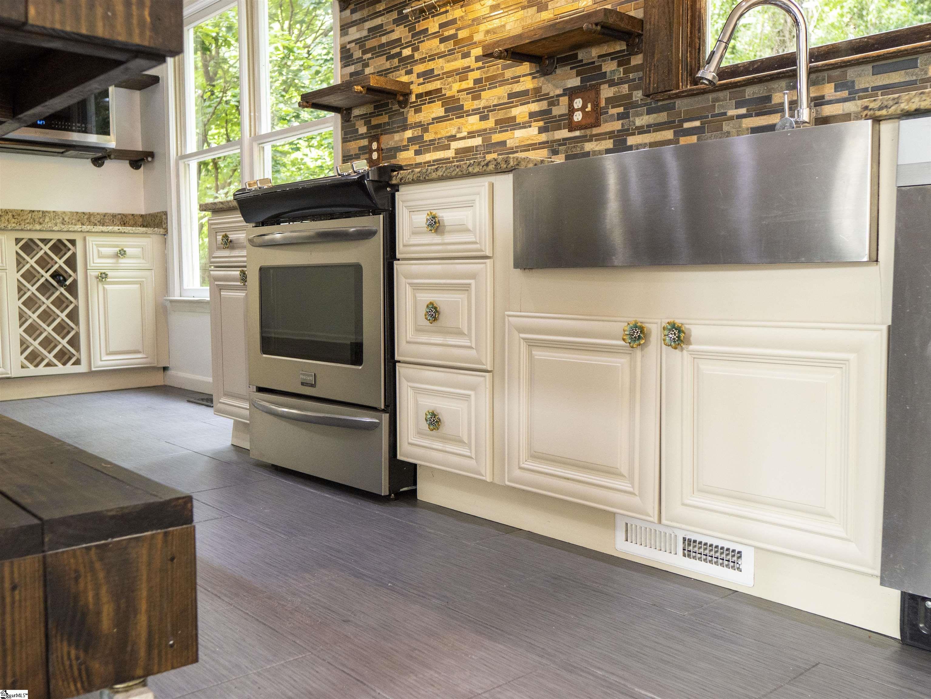 MLS #1562337 image #10