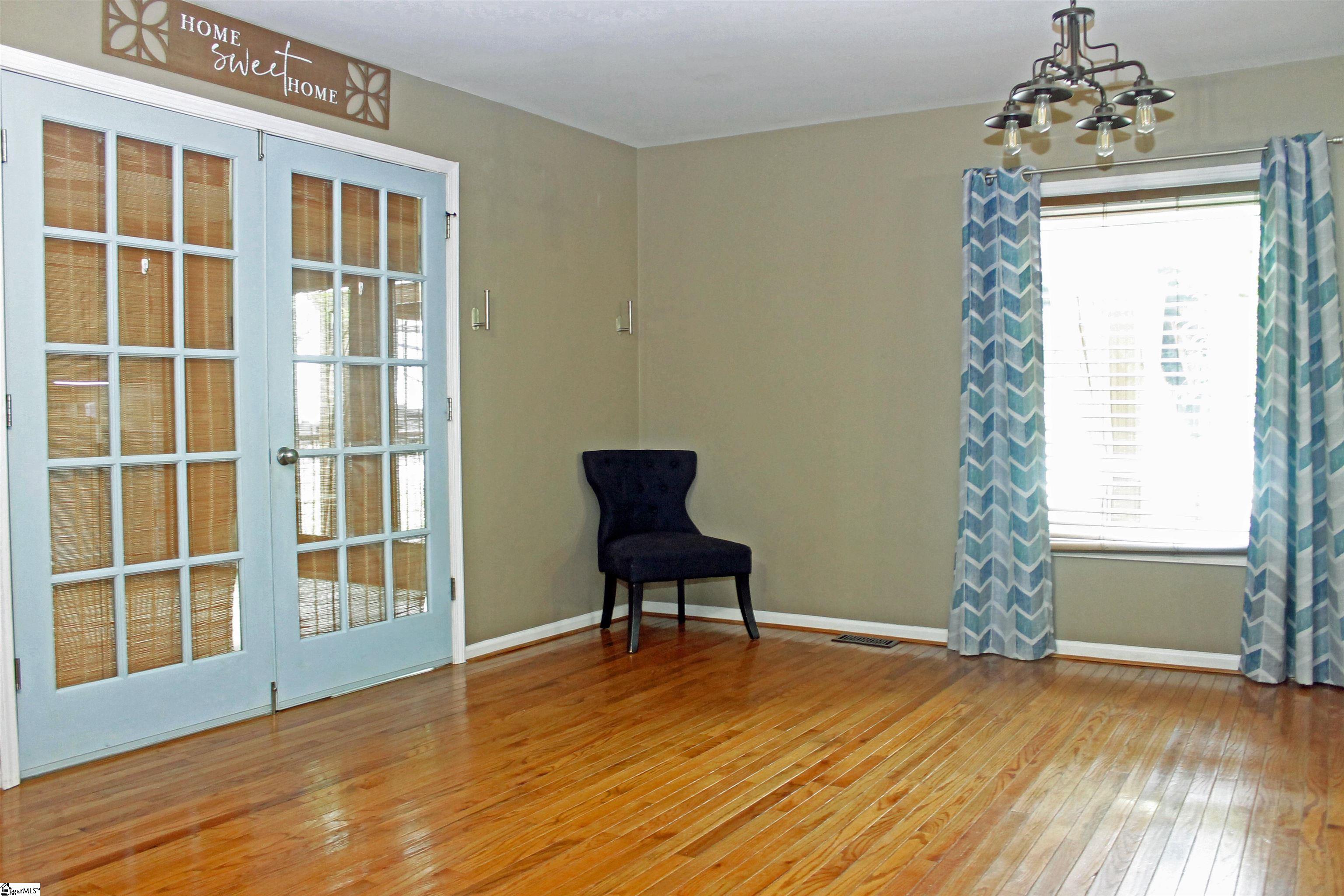 831 Tubbs Mt, Travelers Rest, South Carolina image 7