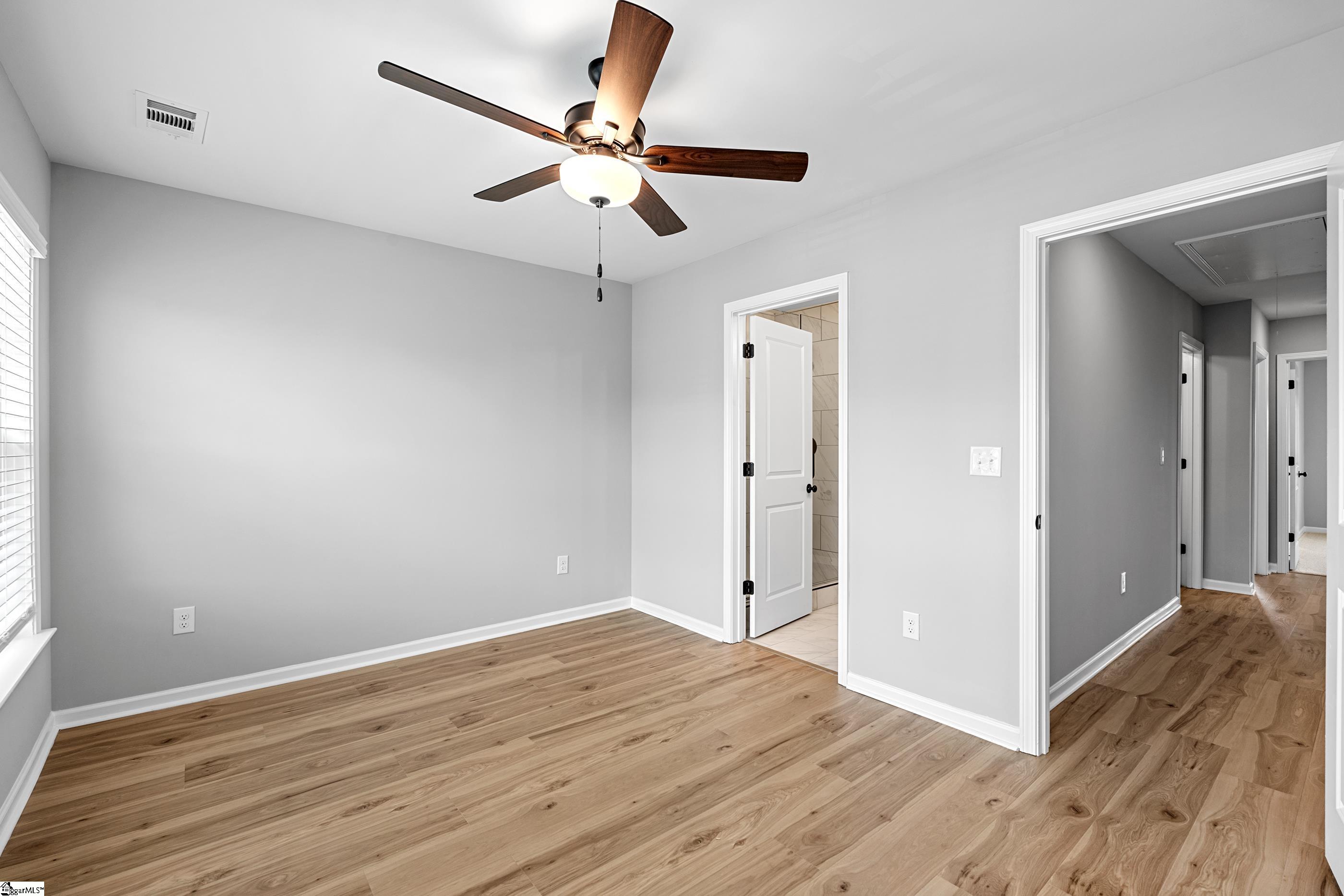 MLS #1562428 image #11