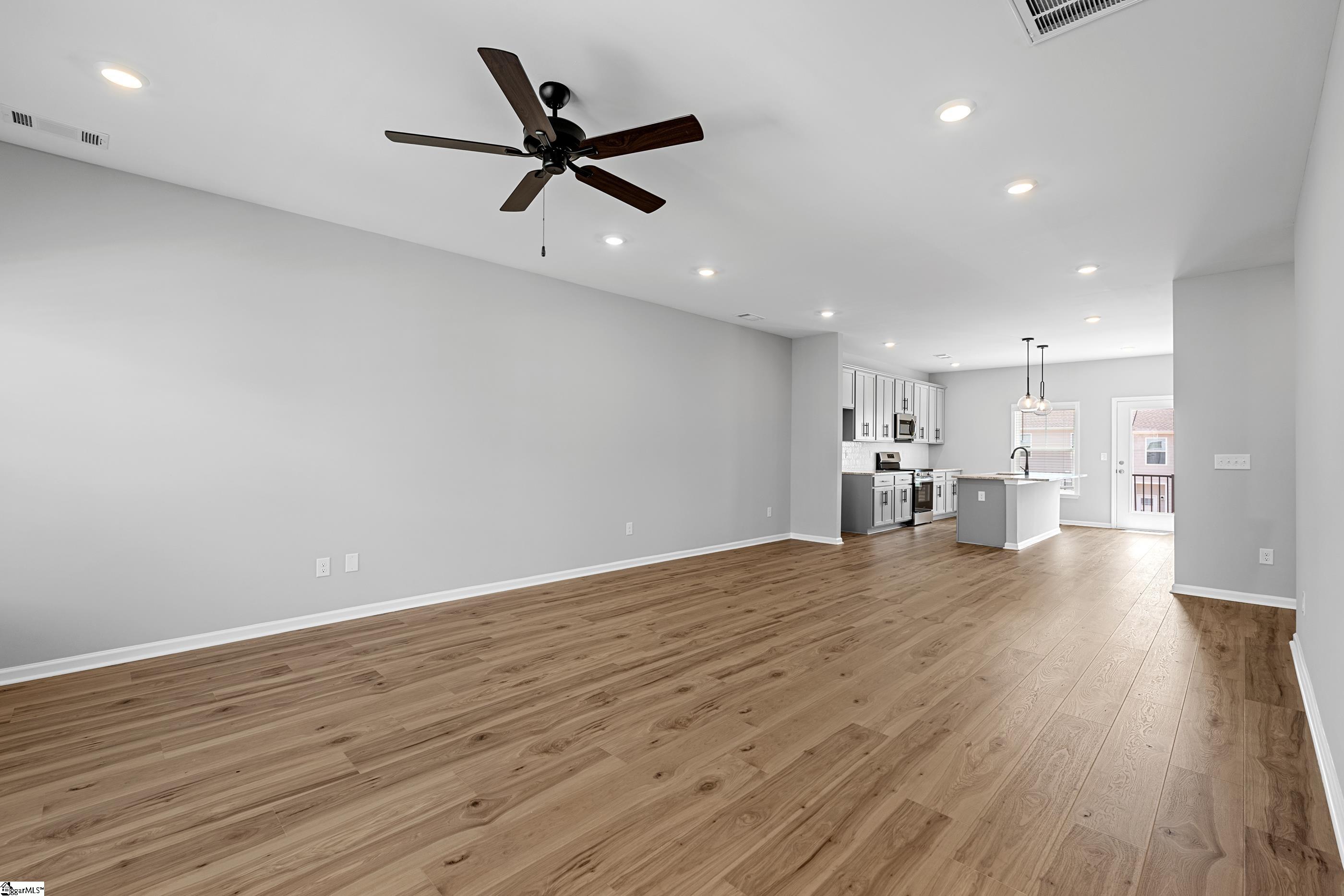 MLS #1562428 image #2