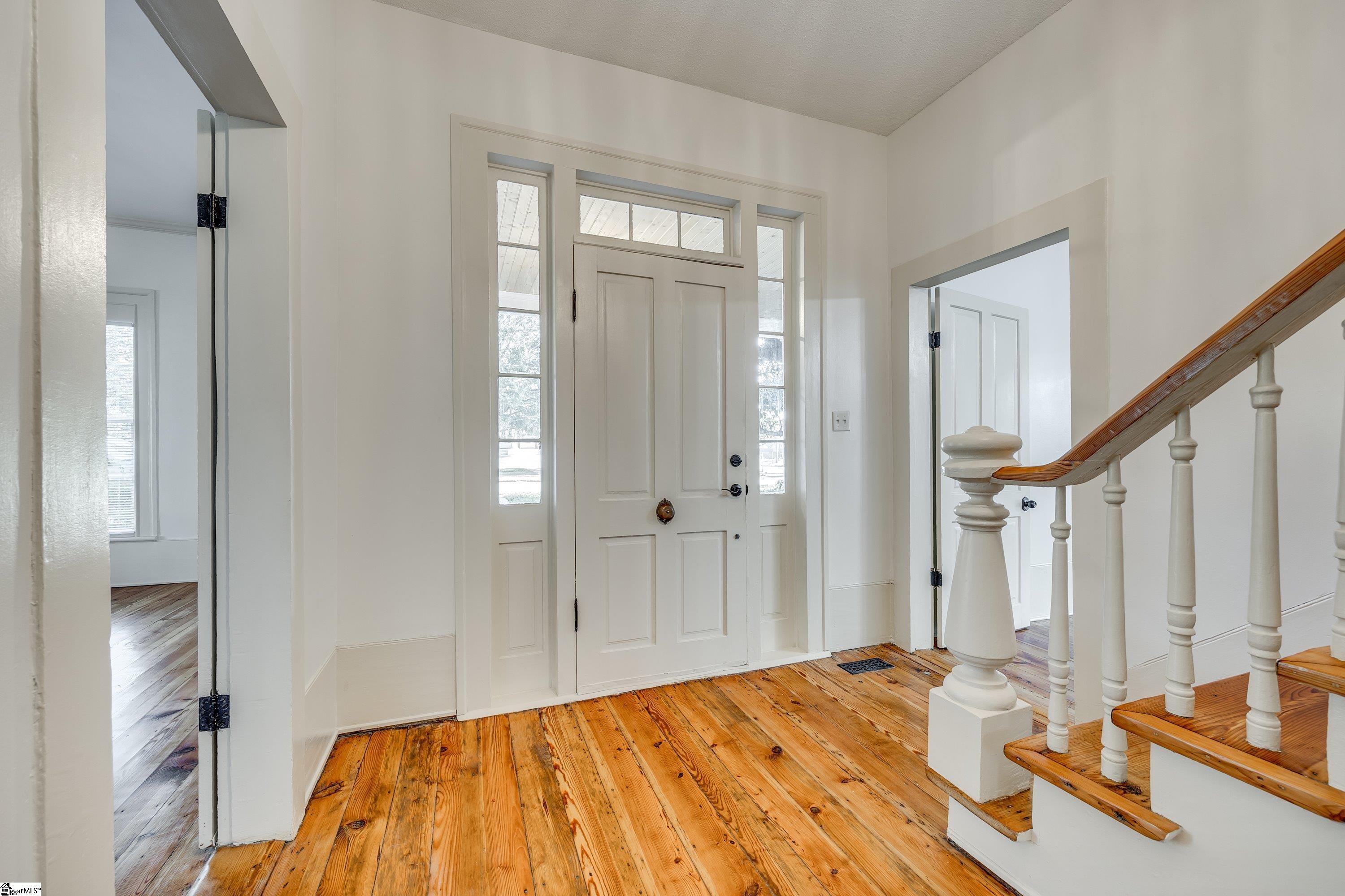 203 Kings Mountain, Clover, South Carolina image 4