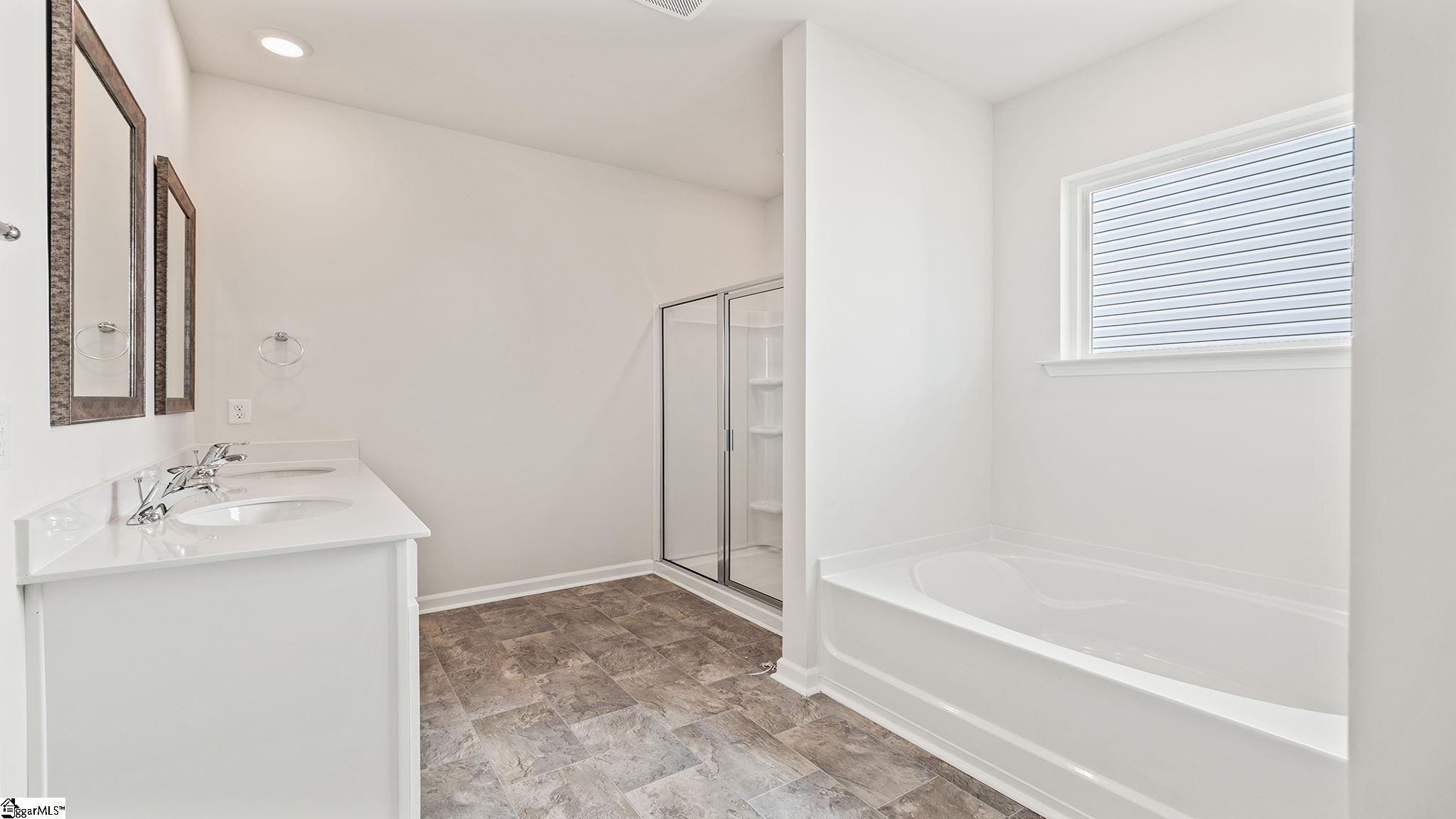 MLS #1562576 image #23