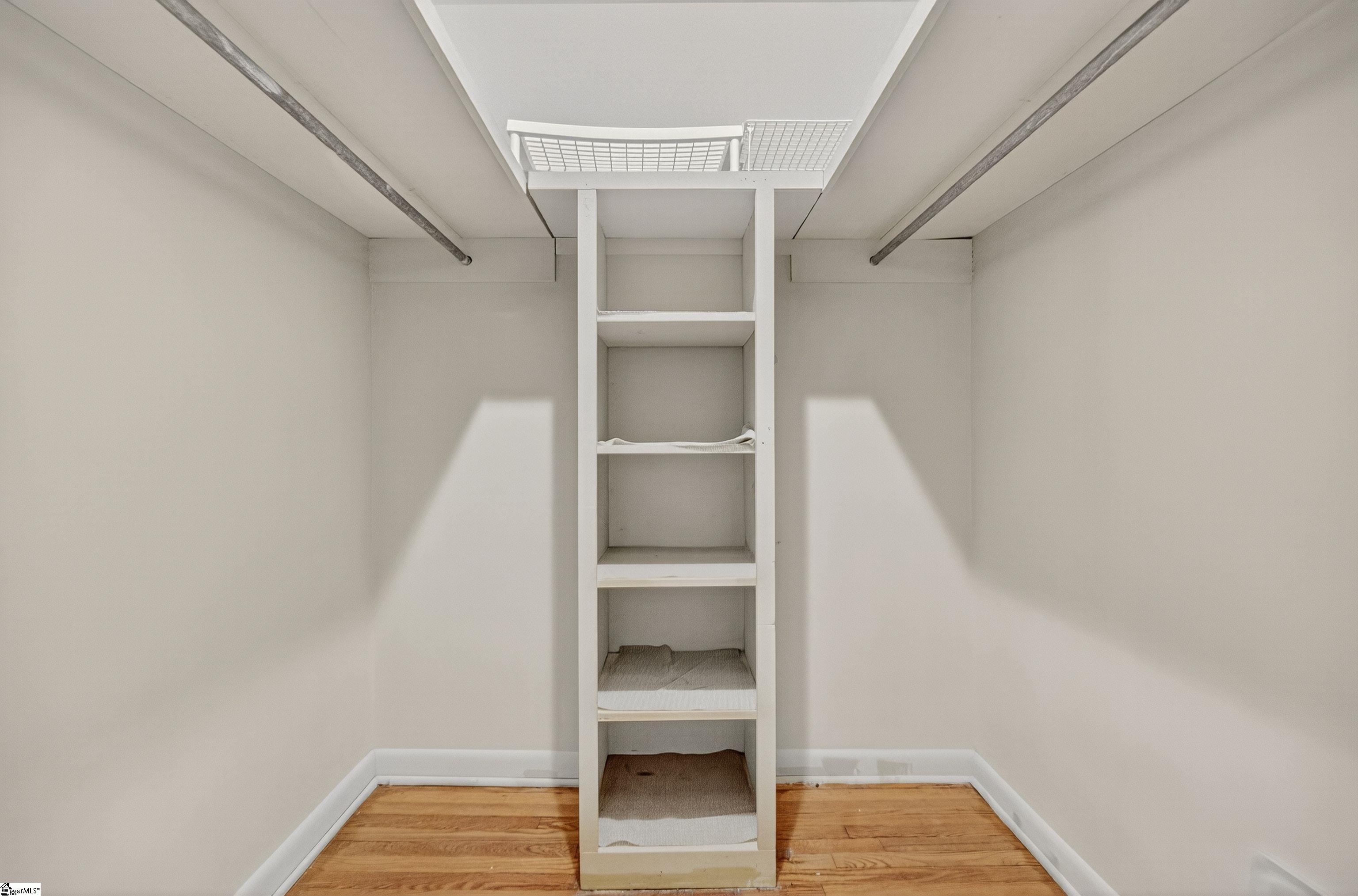 MLS #1562581 image #29