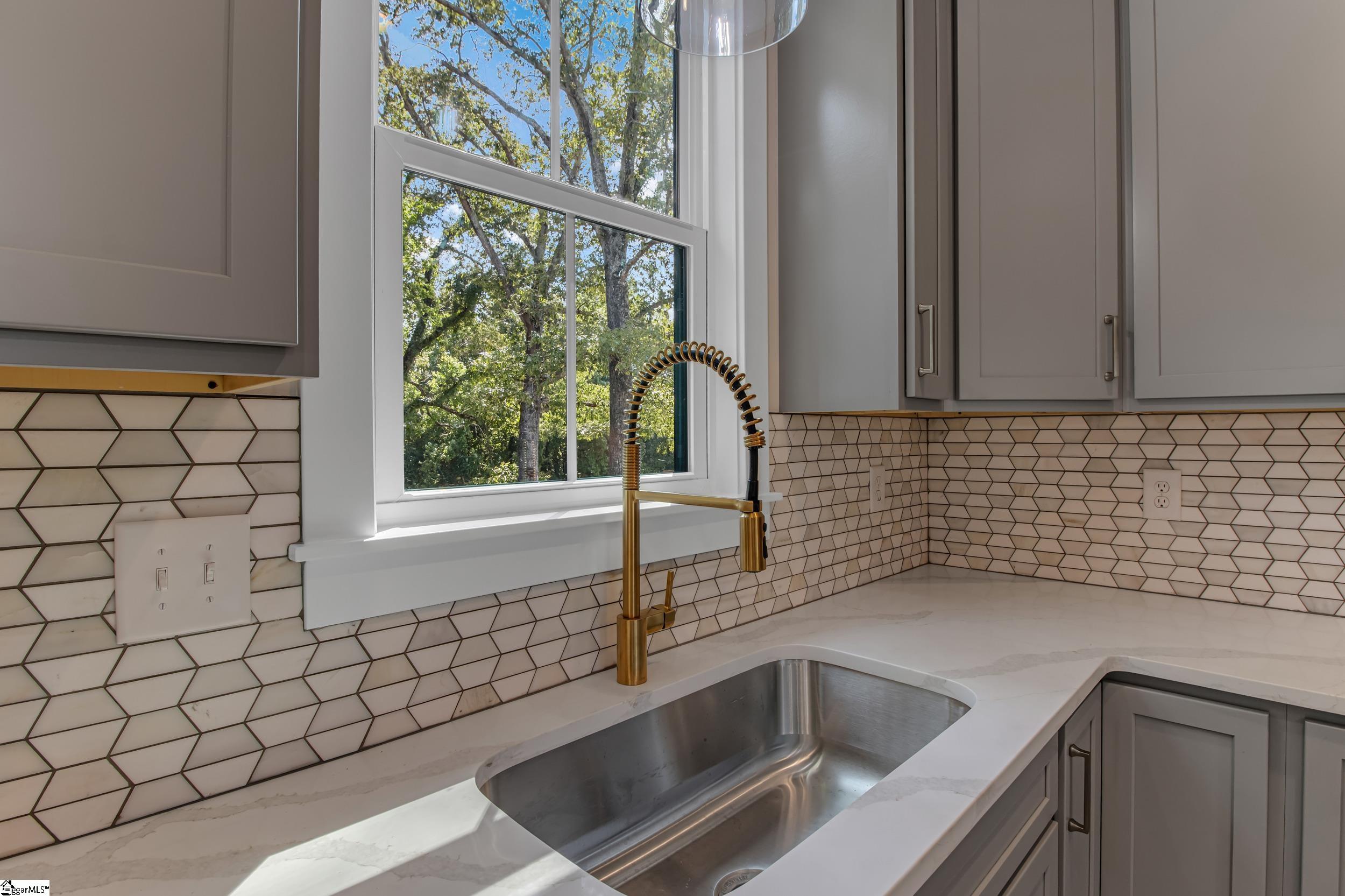 11555 New Cut, Campobello, South Carolina image 12