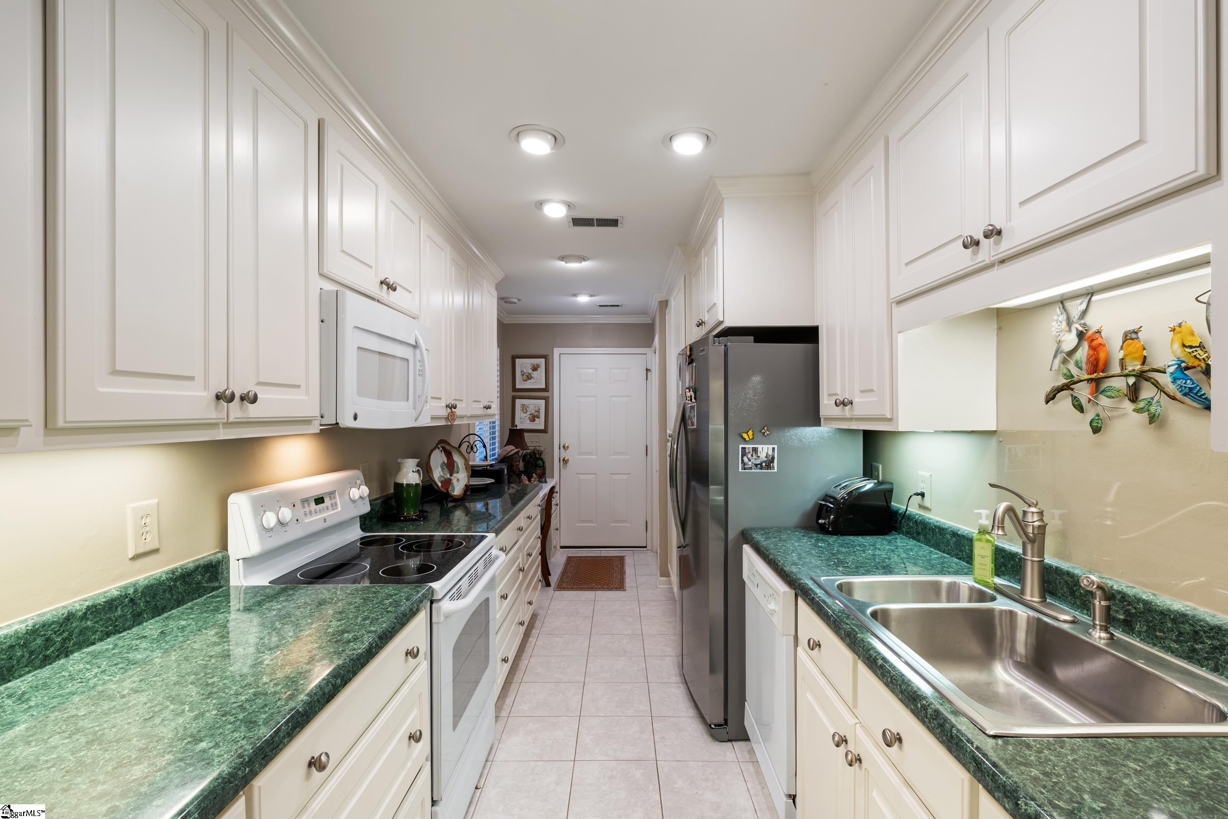216 Sandpiper, Greenville, South Carolina image 15