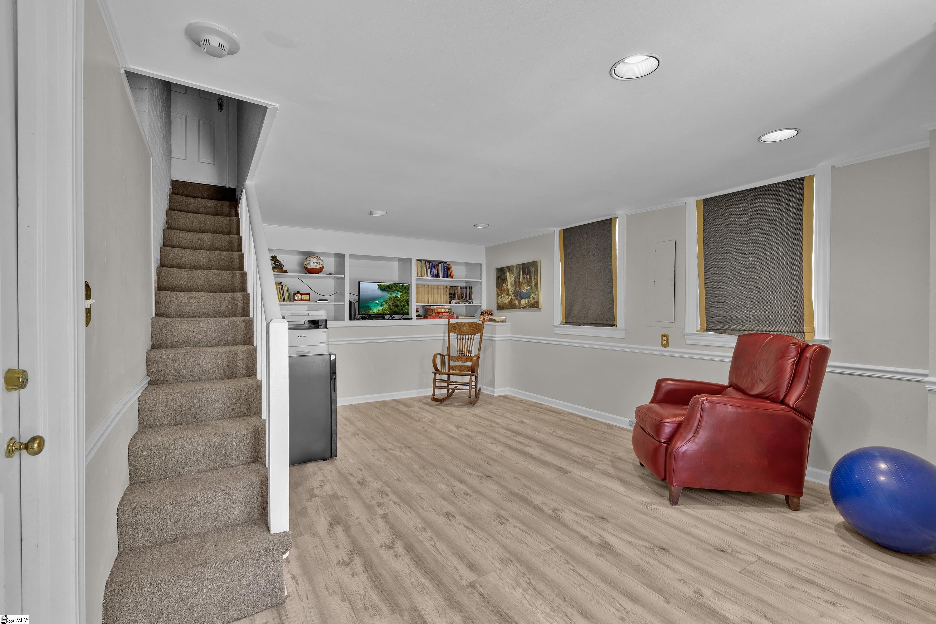 23 Warner, Greenville, South Carolina image 18
