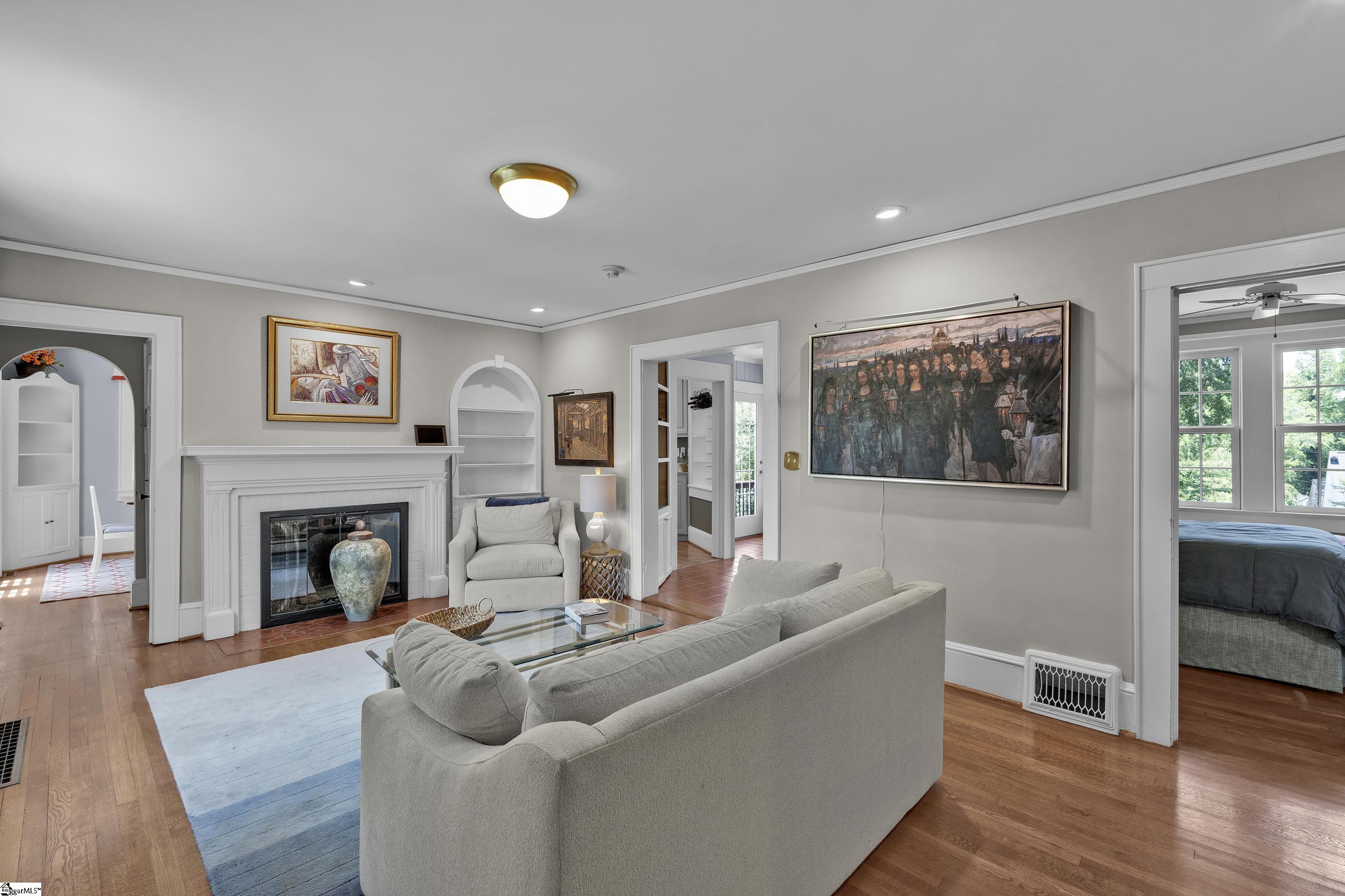 23 Warner, Greenville, South Carolina image 3