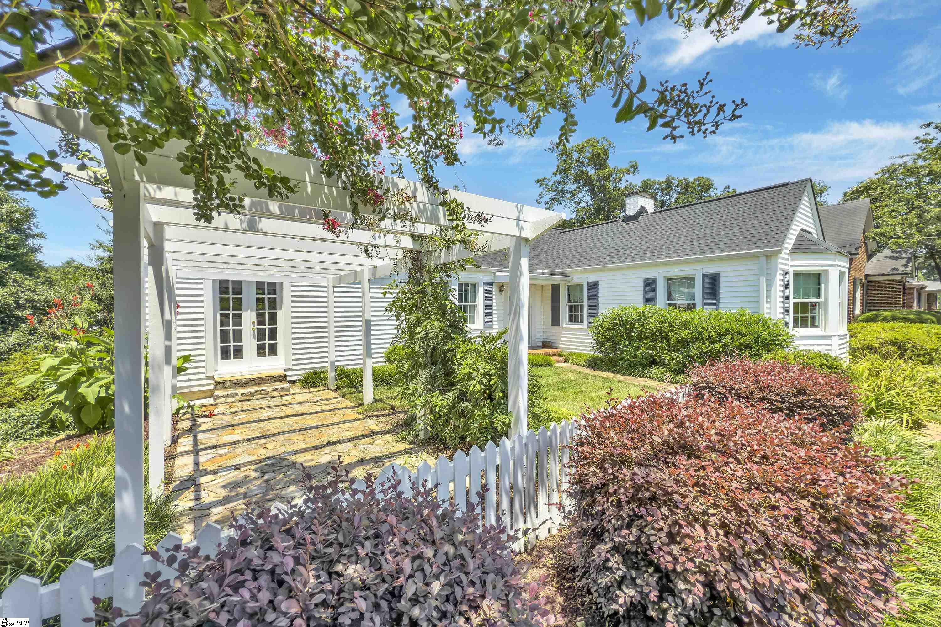 23 Warner, Greenville, South Carolina image 31