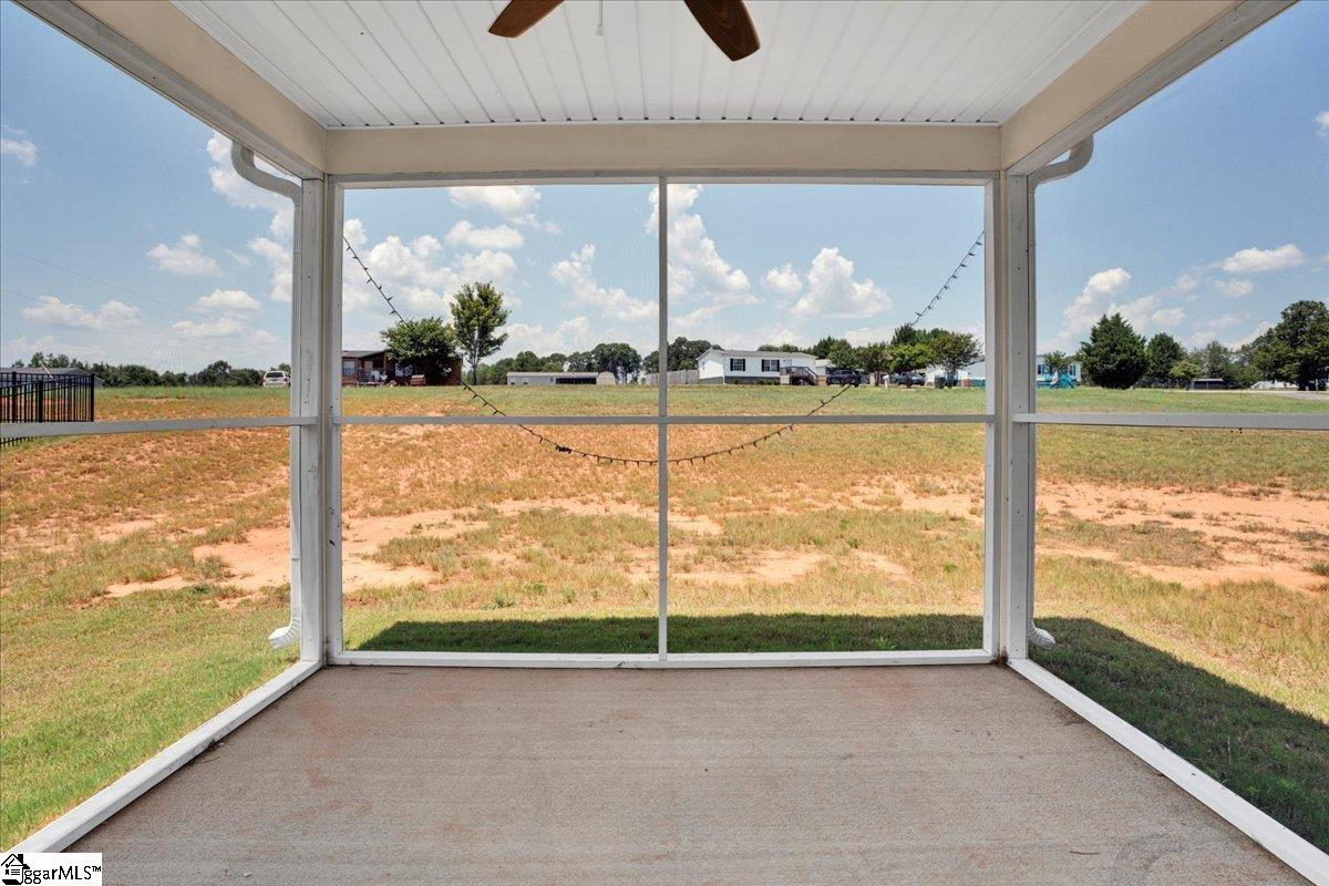 421 Willow, Campobello, South Carolina image 13