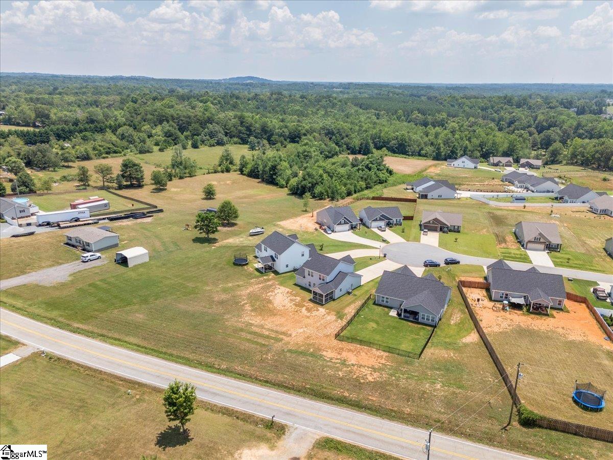 421 Willow, Campobello, South Carolina image 35