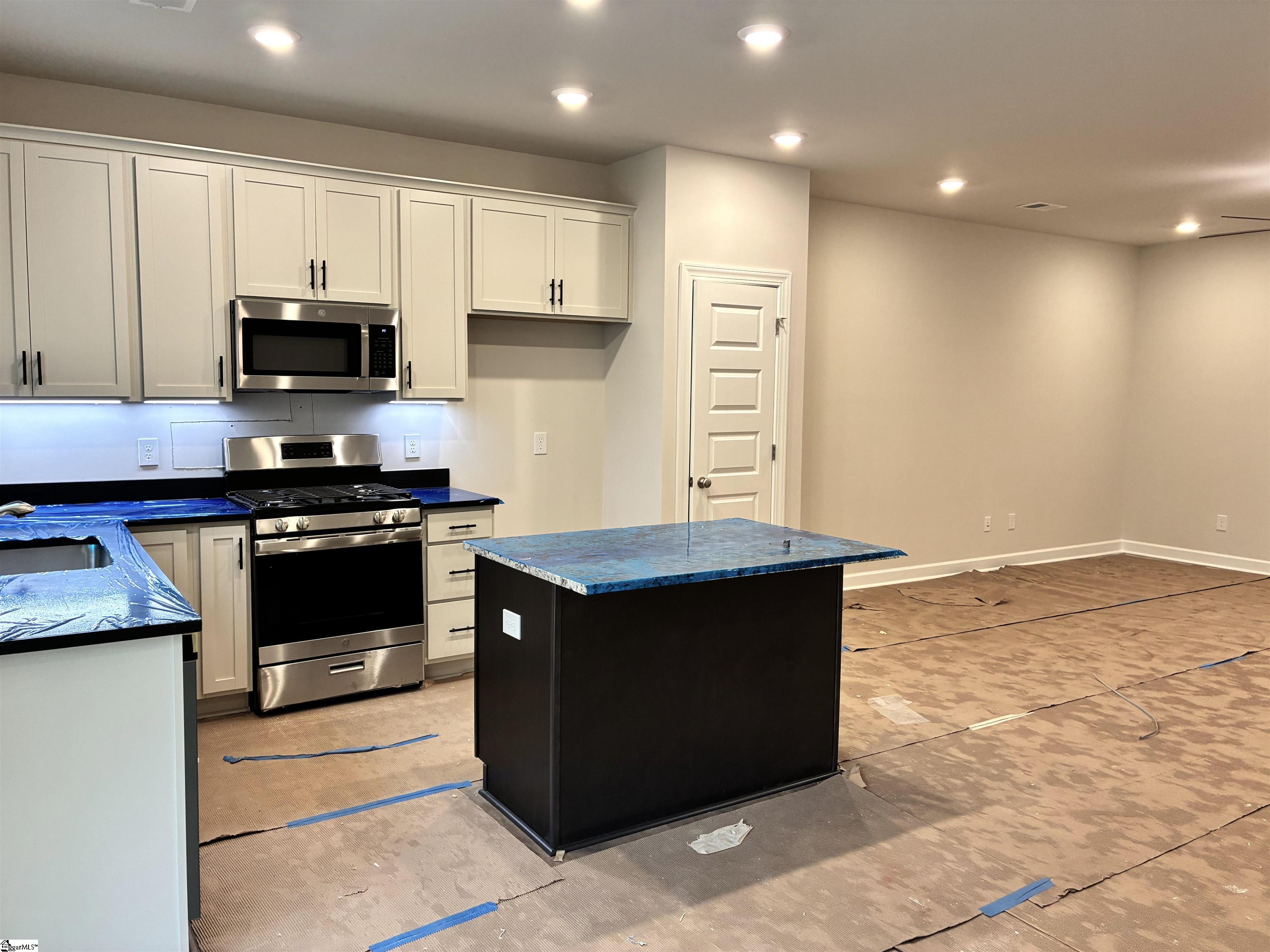 236 Taylor Woods, Greenville, South Carolina image 5