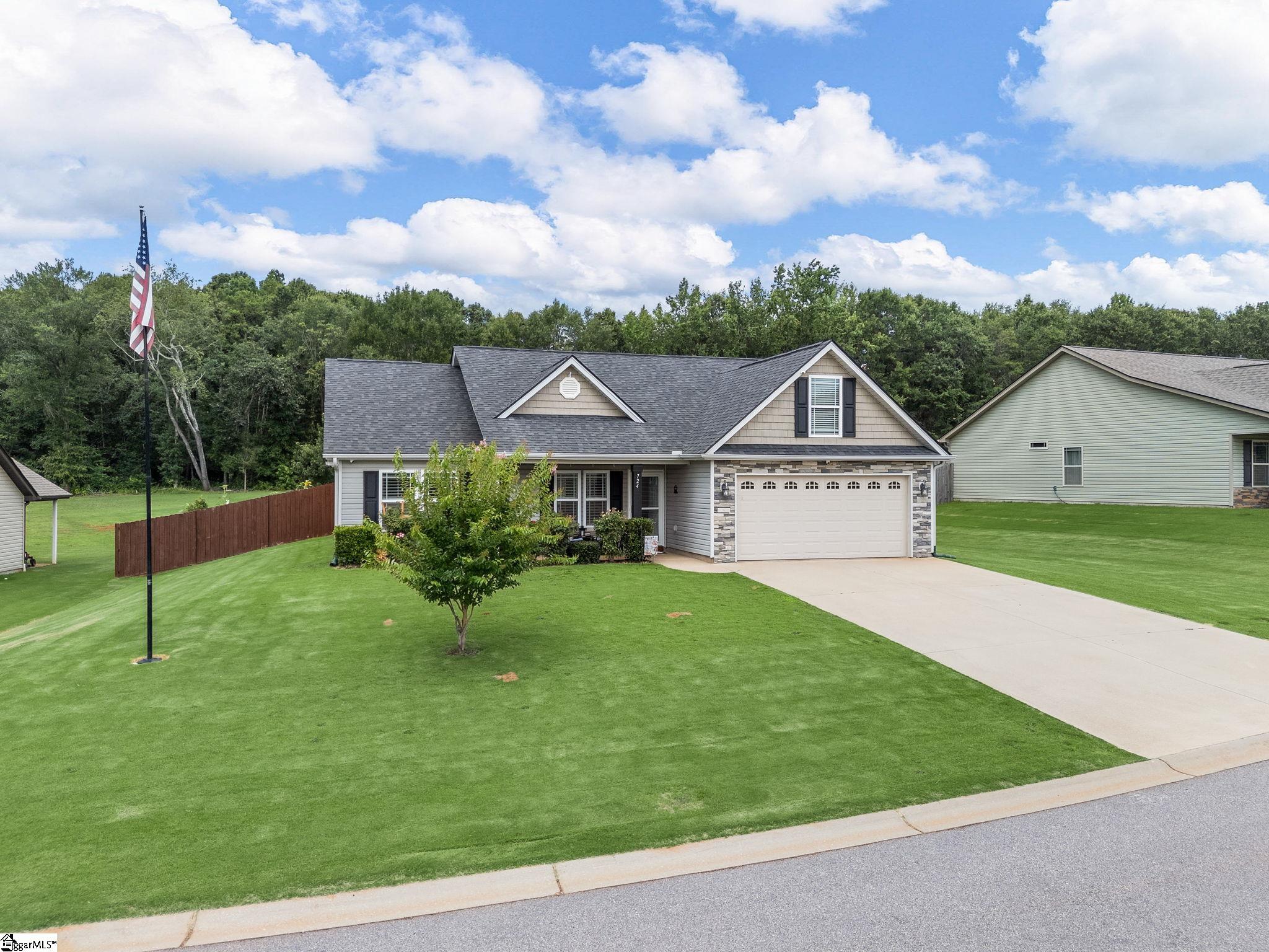 724 Shelburne, Lyman, South Carolina image 2