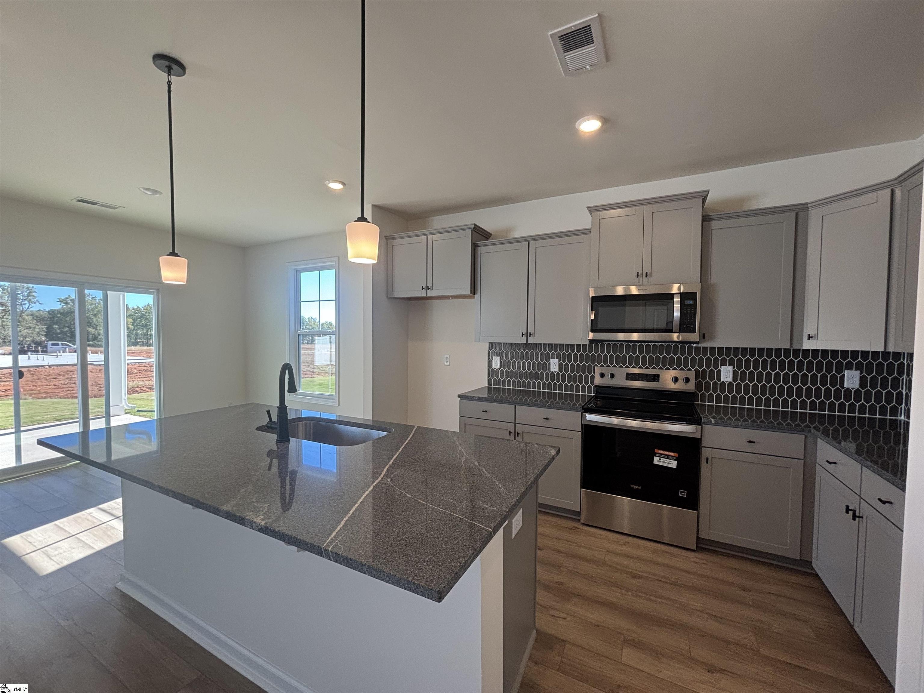 MLS #1563043 image #10