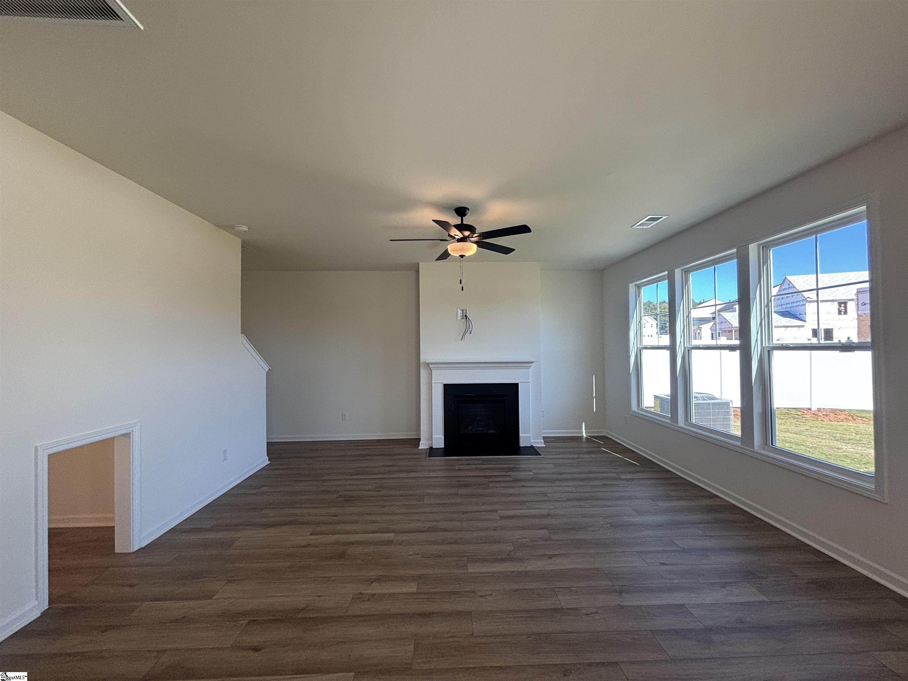 MLS #1563043 image #13