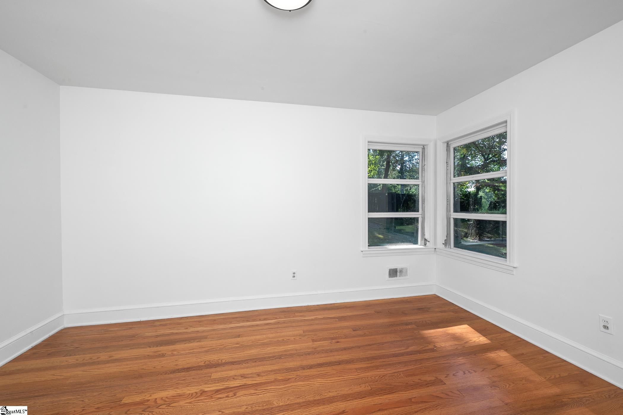 MLS #1563061 image #34