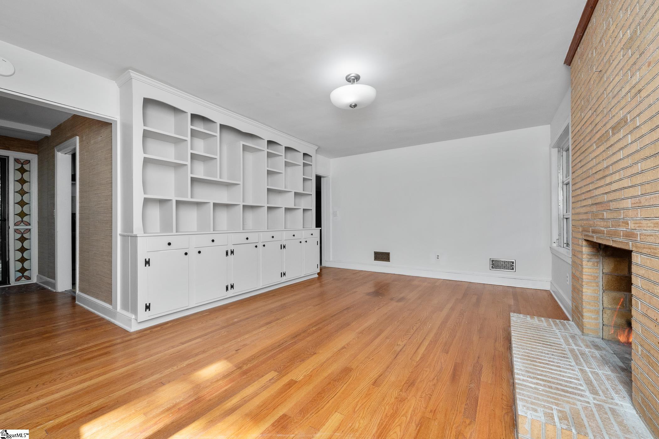 MLS #1563061 image #5