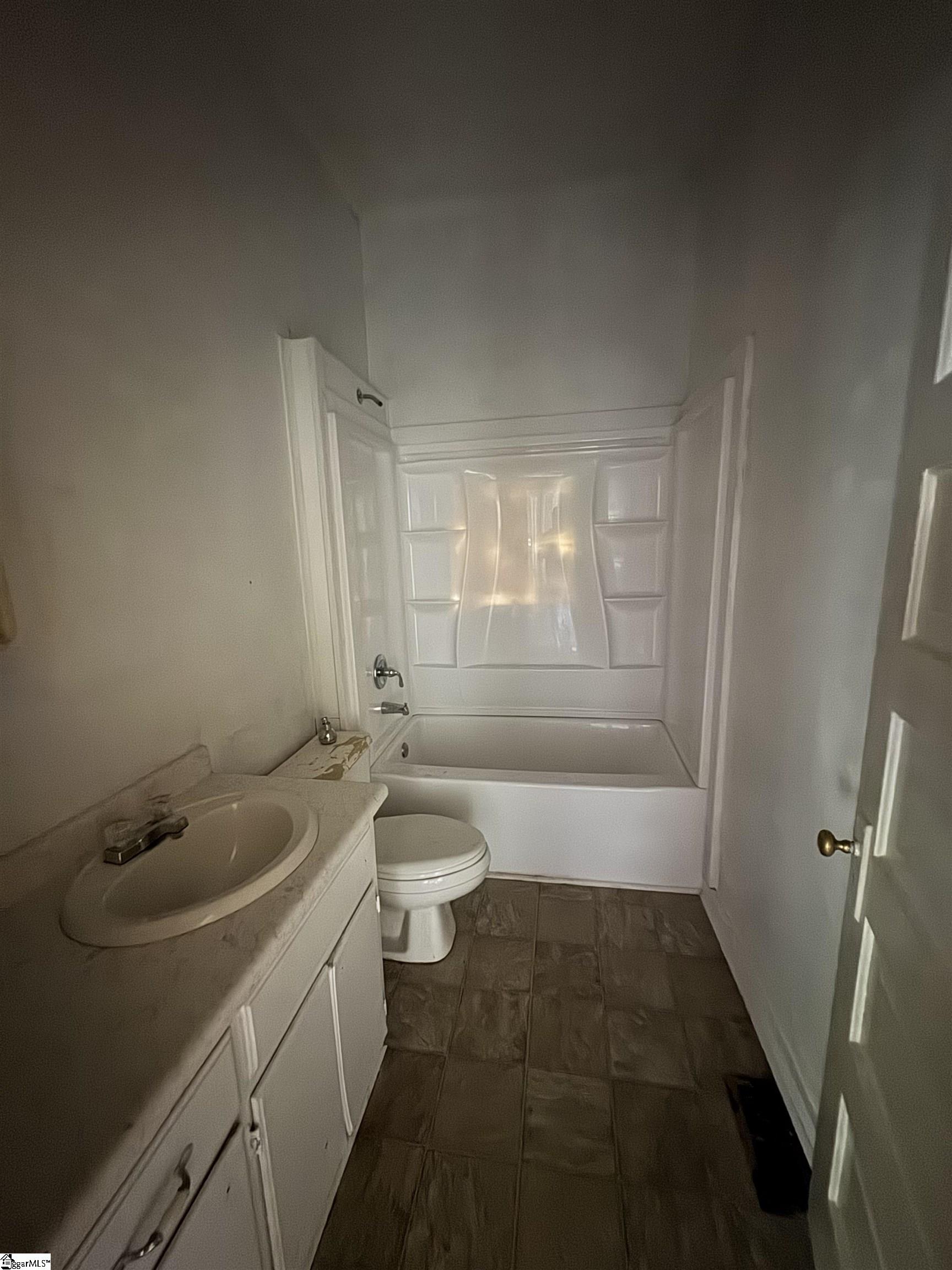 109 Newman, Laurens, South Carolina image 4