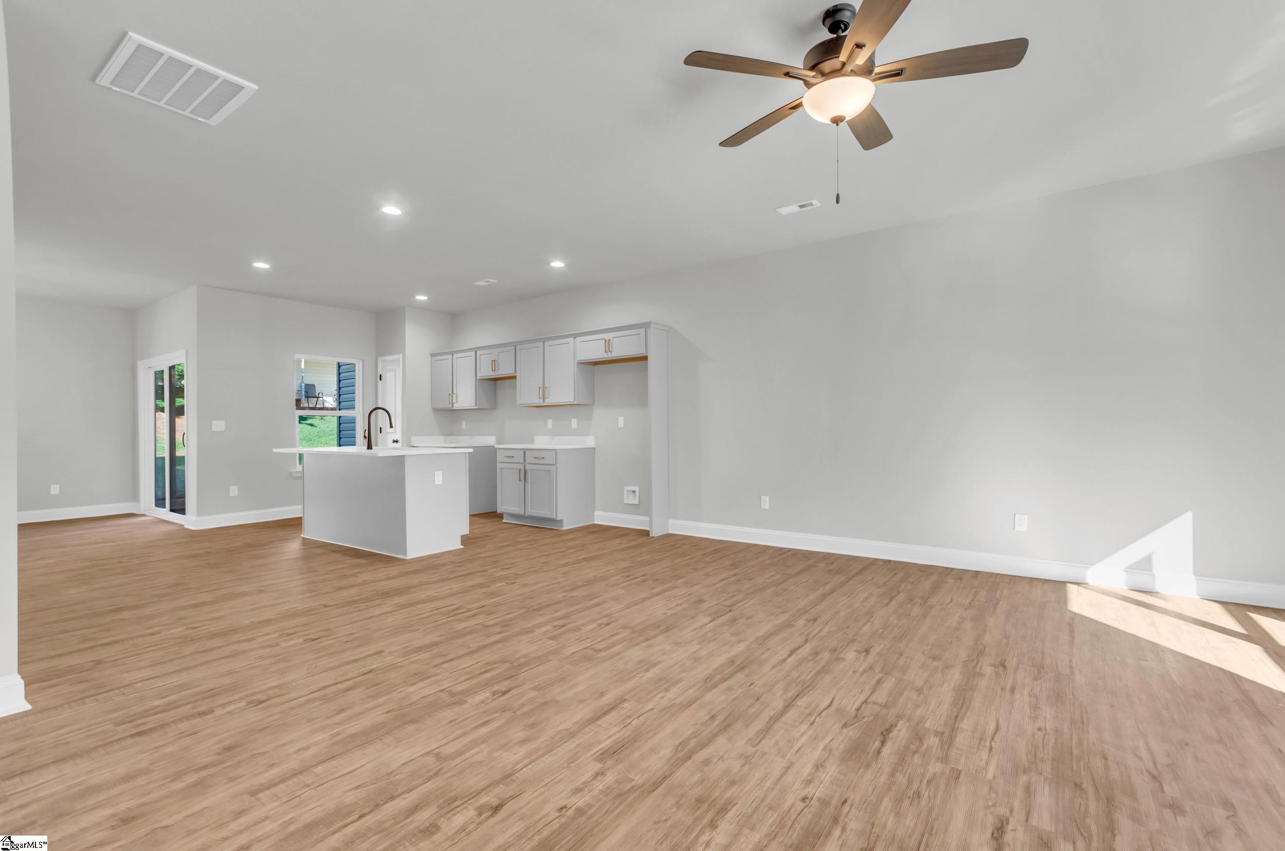 215 Duncan Chapel, Greenville, South Carolina image 4