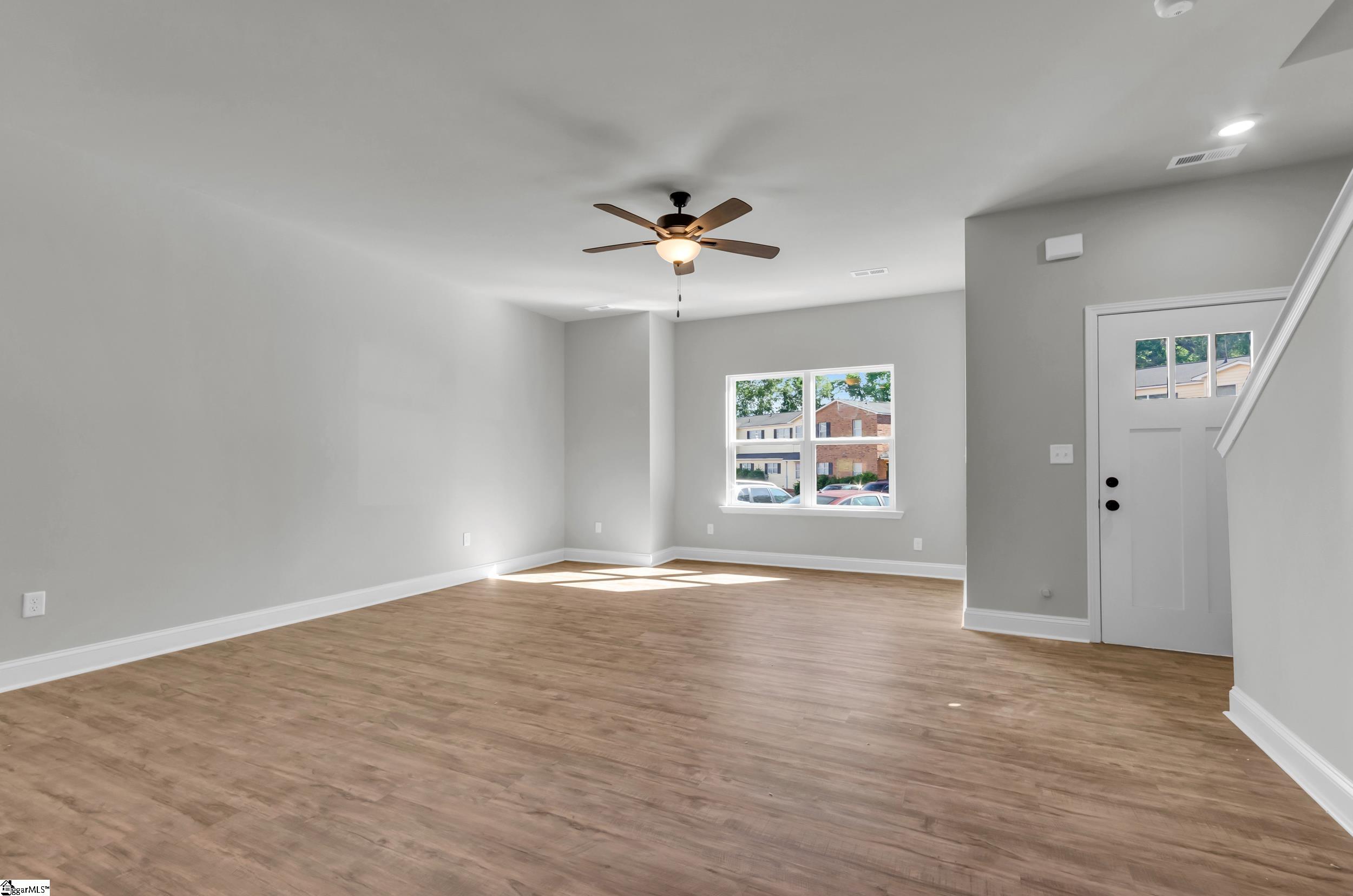 215 Duncan Chapel, Greenville, South Carolina image 4