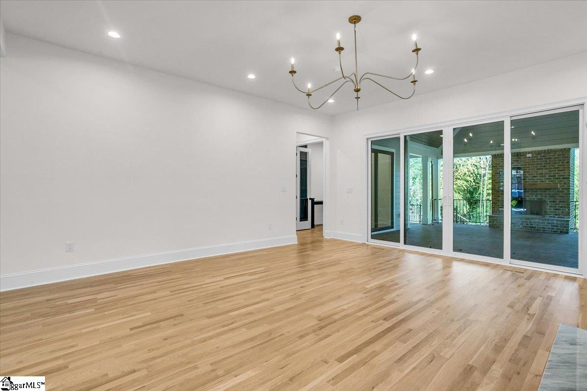 MLS #1563152 image #16