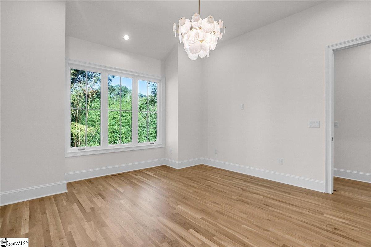 MLS #1563152 image #27