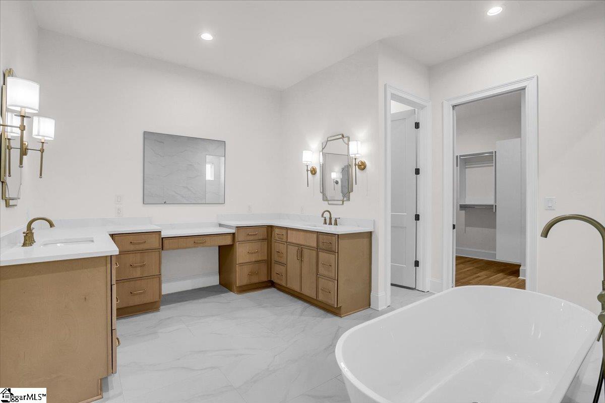 MLS #1563152 image #33