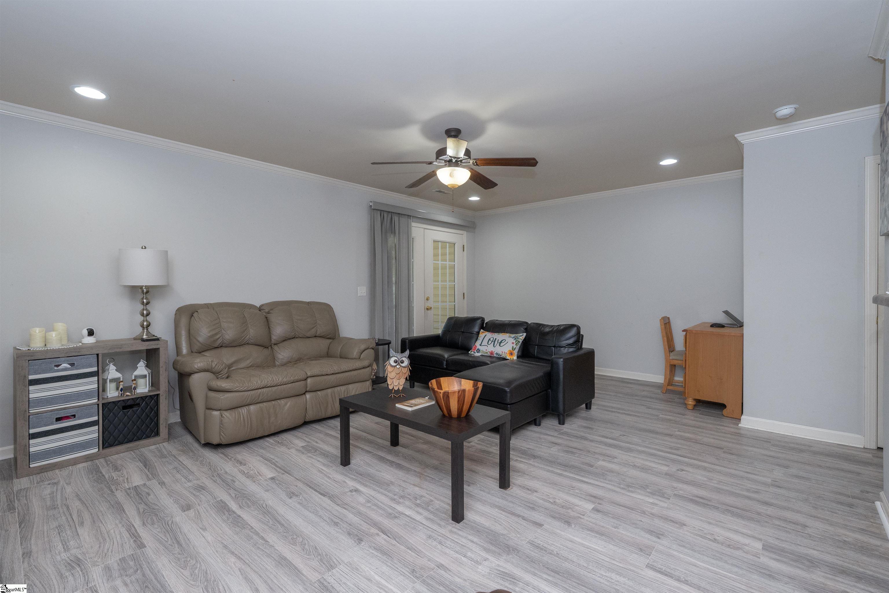 1122 E Lee, Taylors, South Carolina image 17