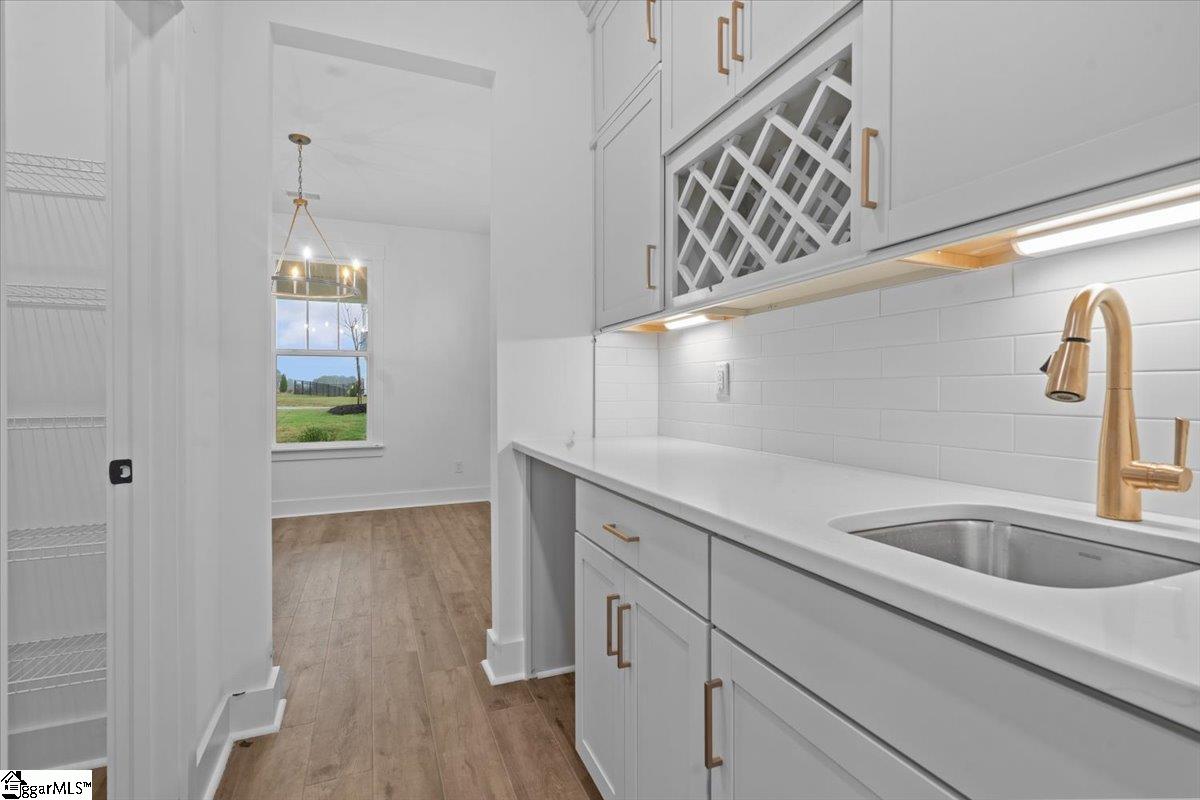 MLS #1563192 image #16