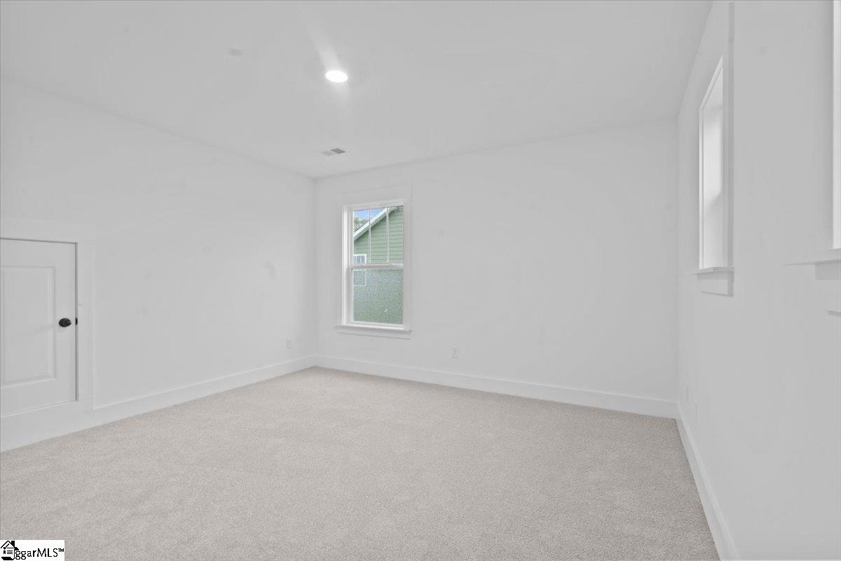 MLS #1563192 image #35