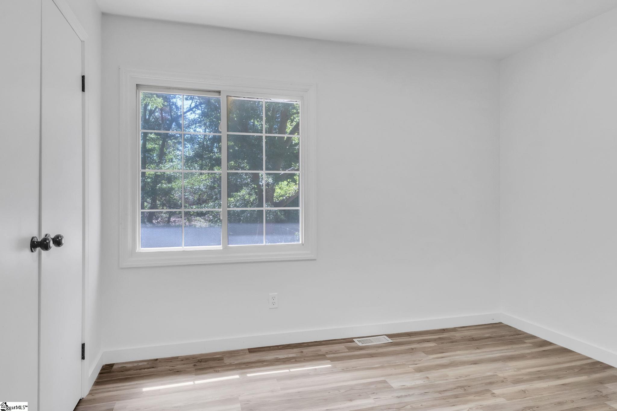 339 Crestview, Spartanburg, South Carolina image 15
