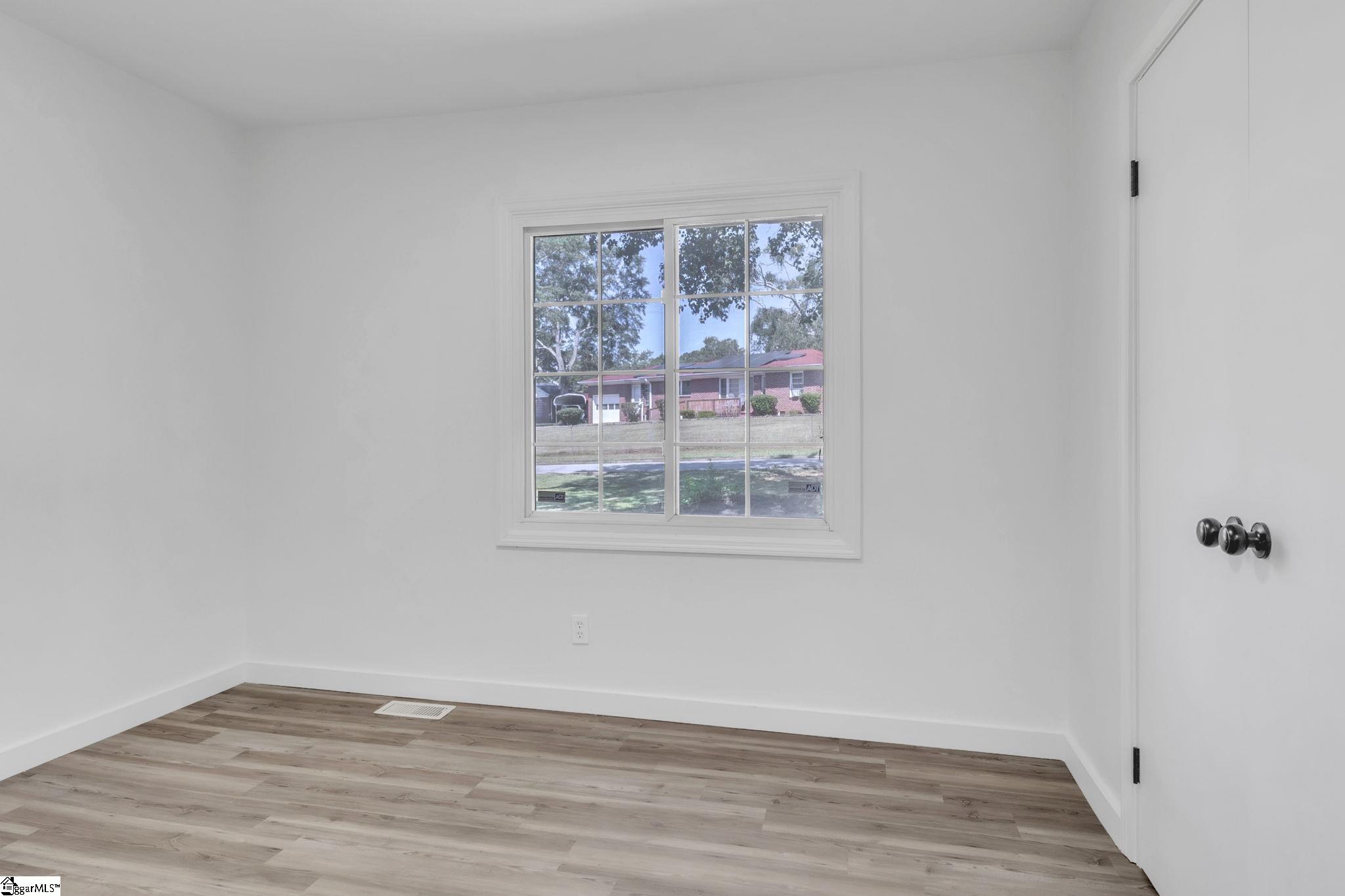 339 Crestview, Spartanburg, South Carolina image 17