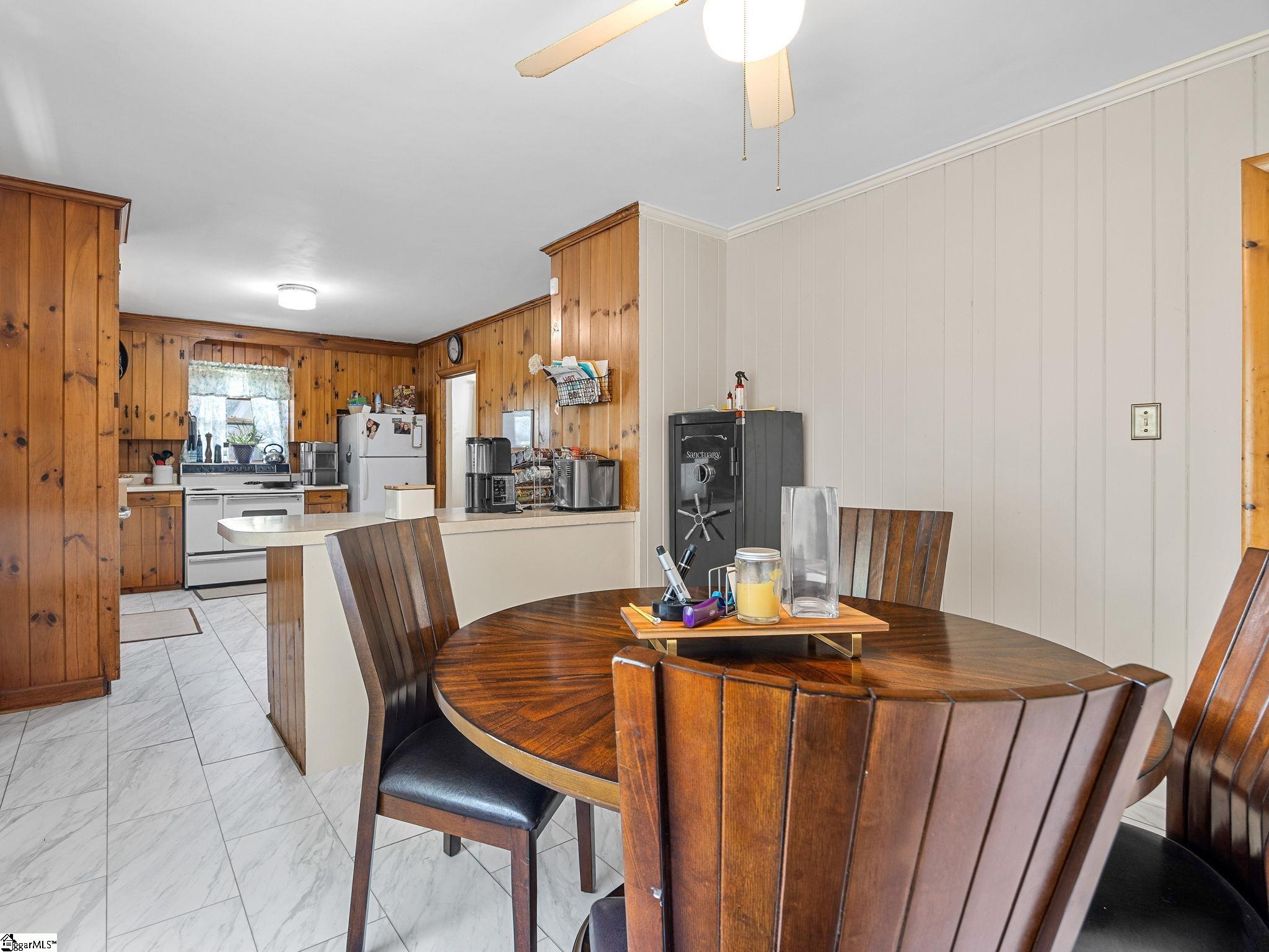 347 Crestview, Spartanburg, South Carolina image 13