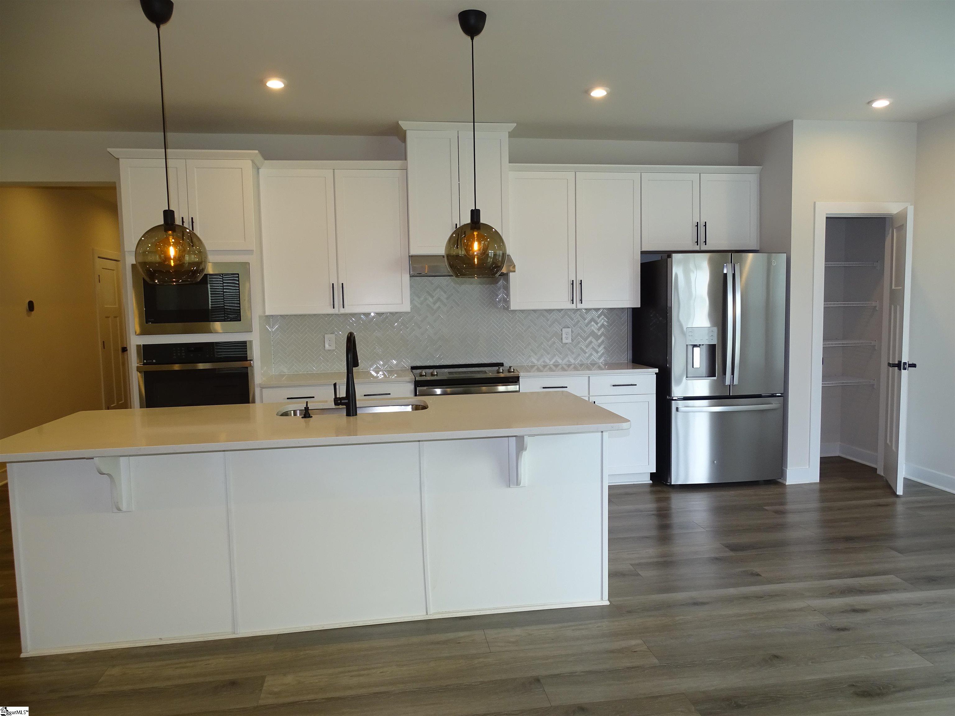 5 Comanche, Greenville, South Carolina image 11