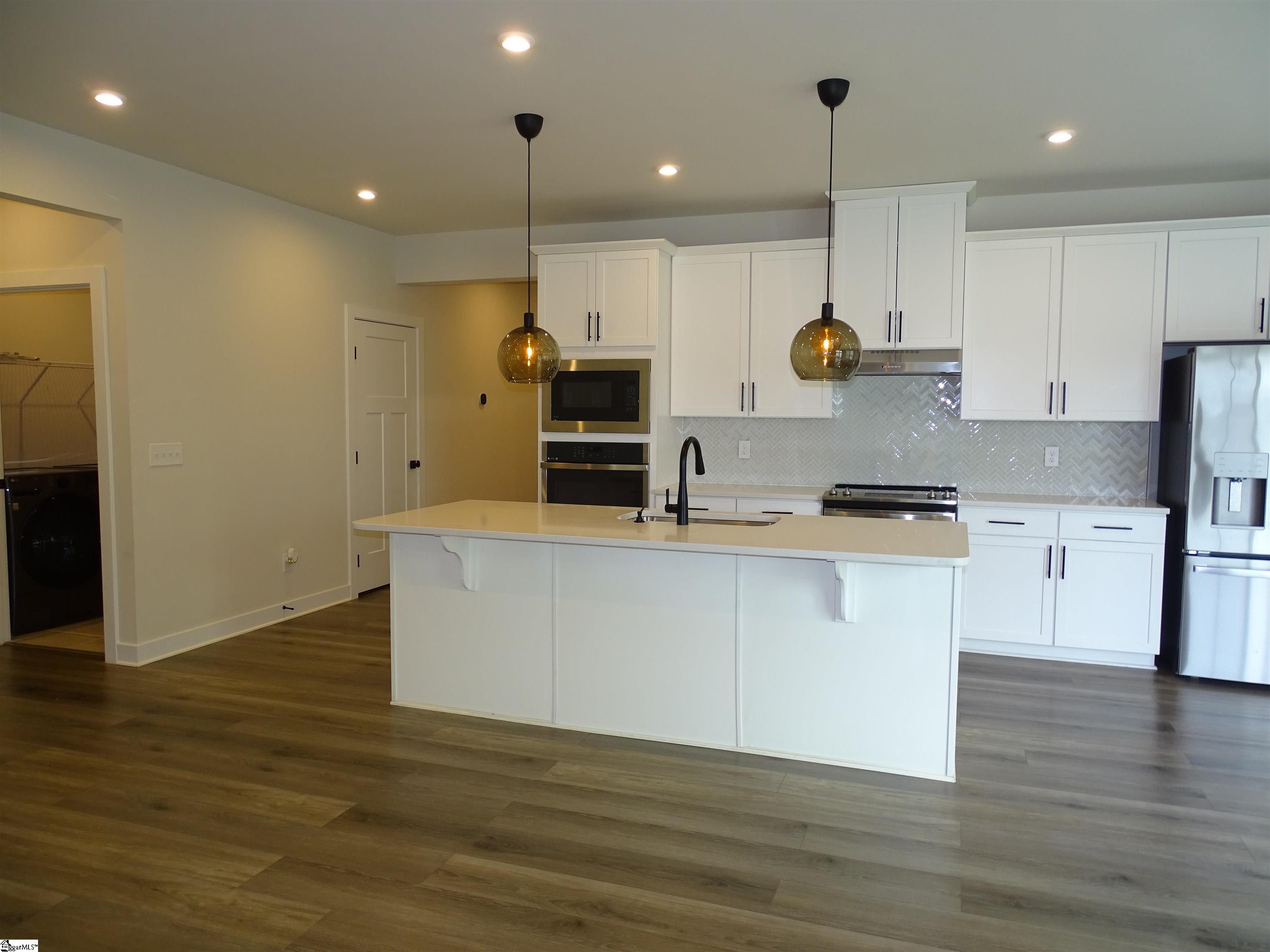 5 Comanche, Greenville, South Carolina image 14