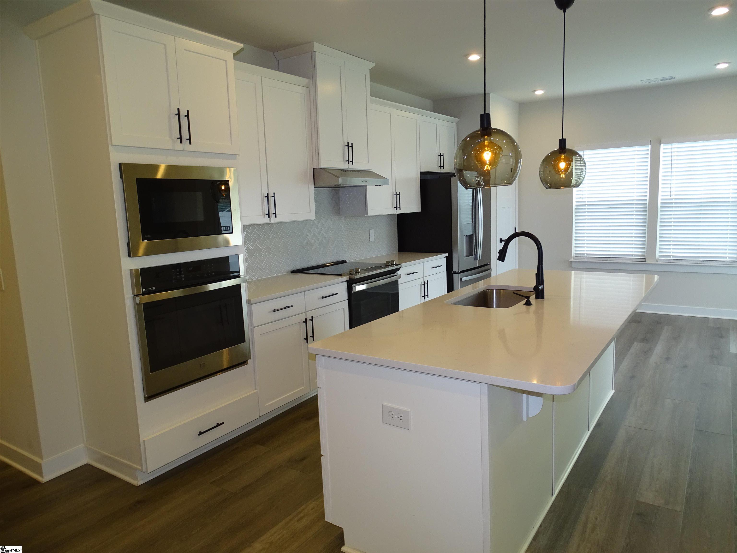 5 Comanche, Greenville, South Carolina image 10