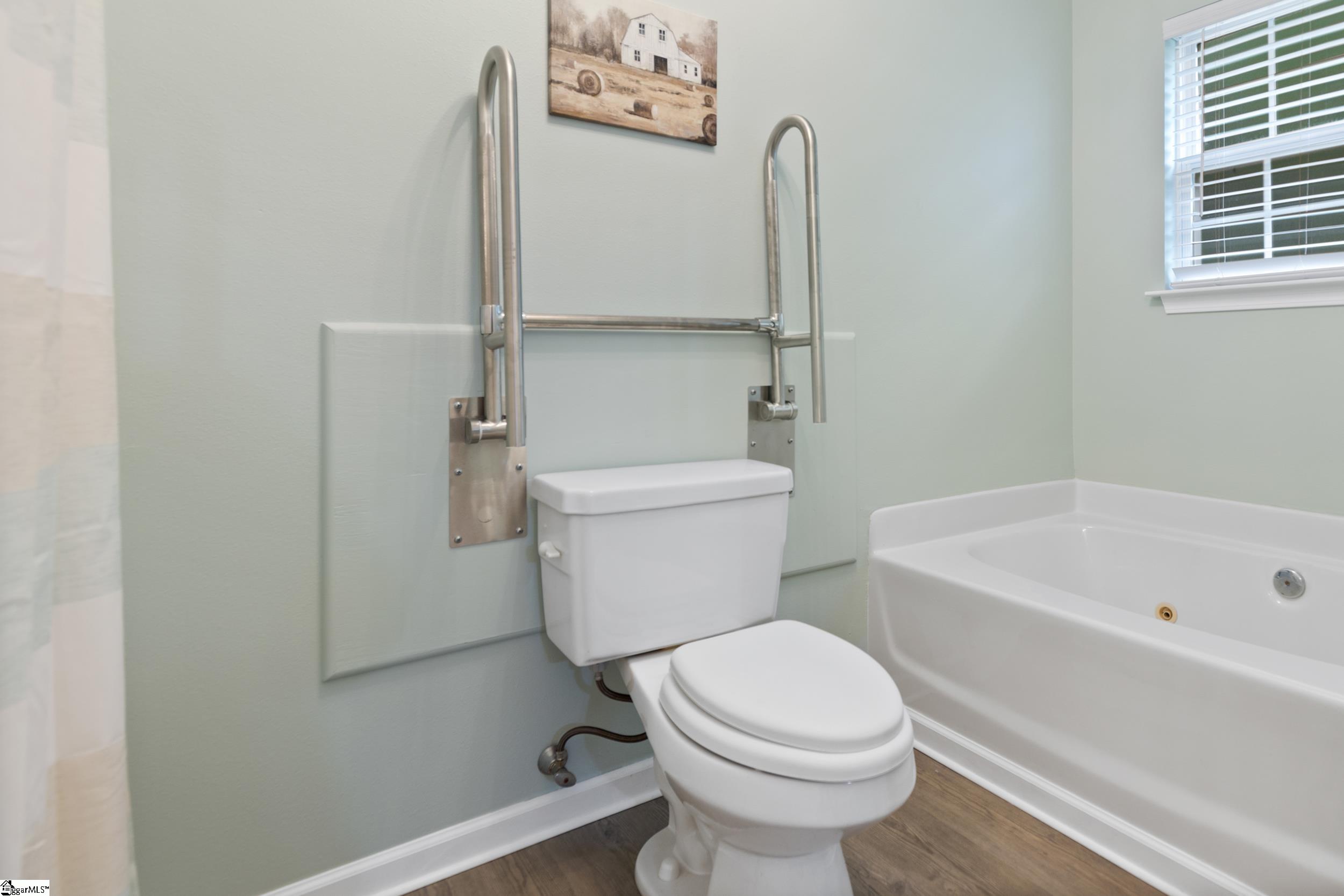 121 Malibu, Liberty, South Carolina image 15