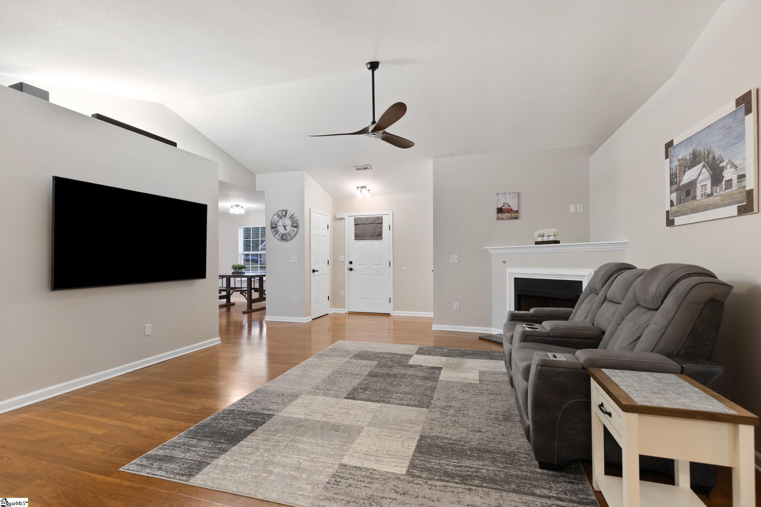 121 Malibu, Liberty, South Carolina image 9