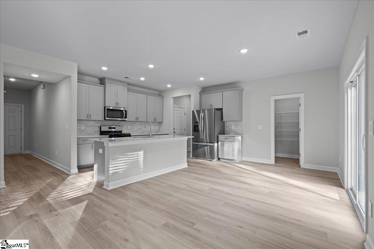 MLS #1563230 image #9