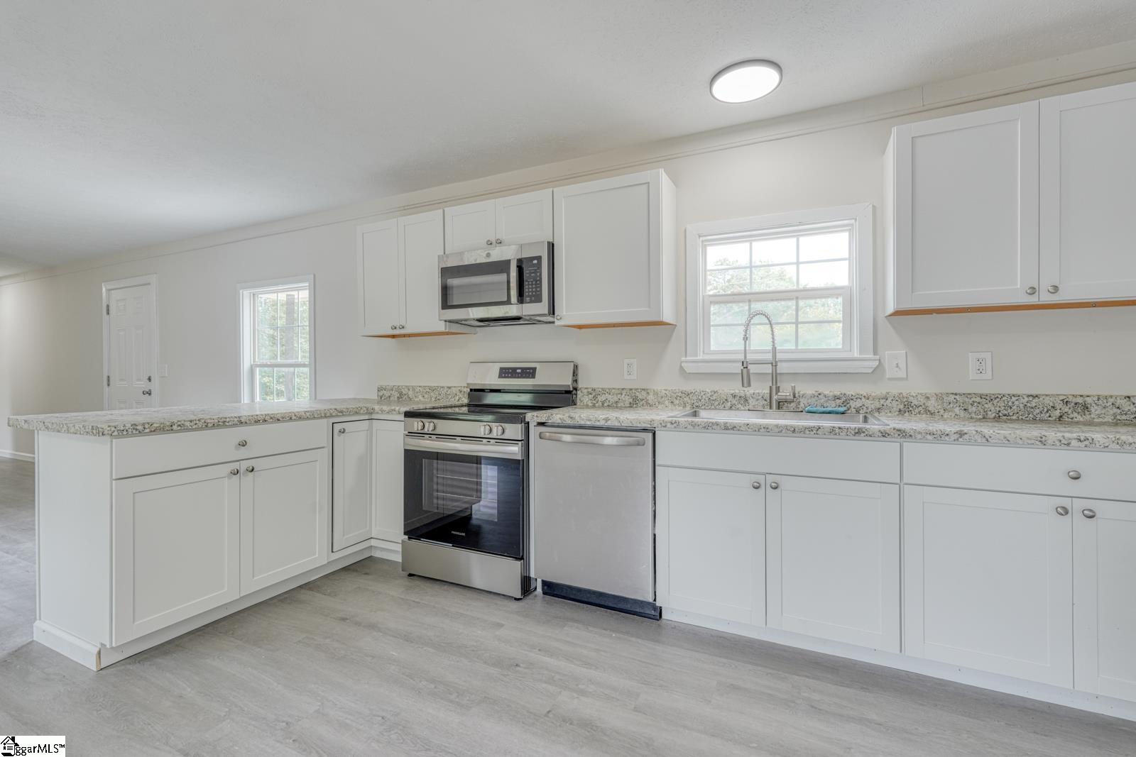 4065 Glenn Springs, Pauline, South Carolina image 6