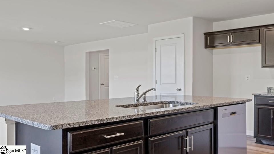 MLS #1563554 image #11