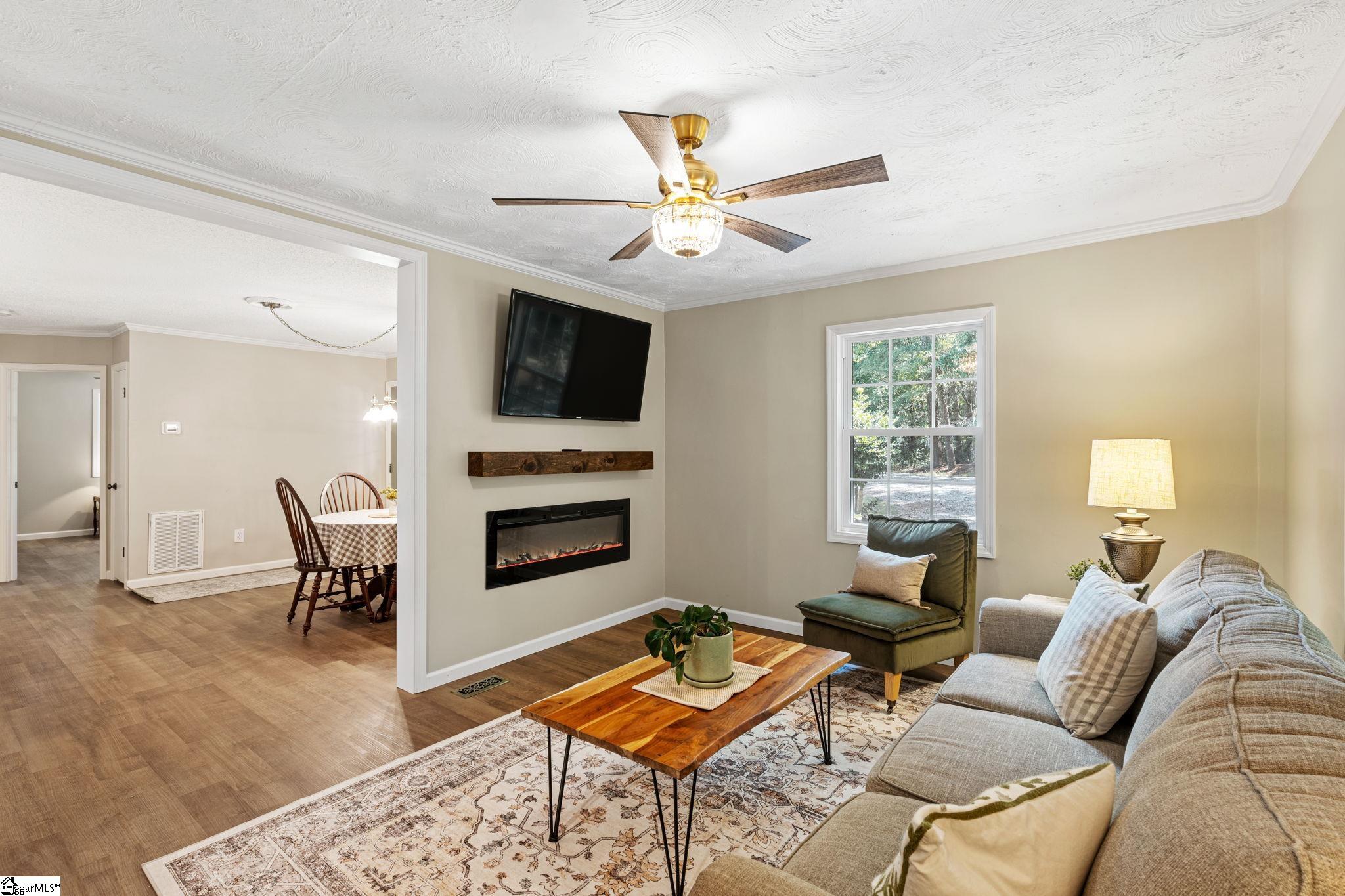 191 Rector, Campobello, South Carolina image 10