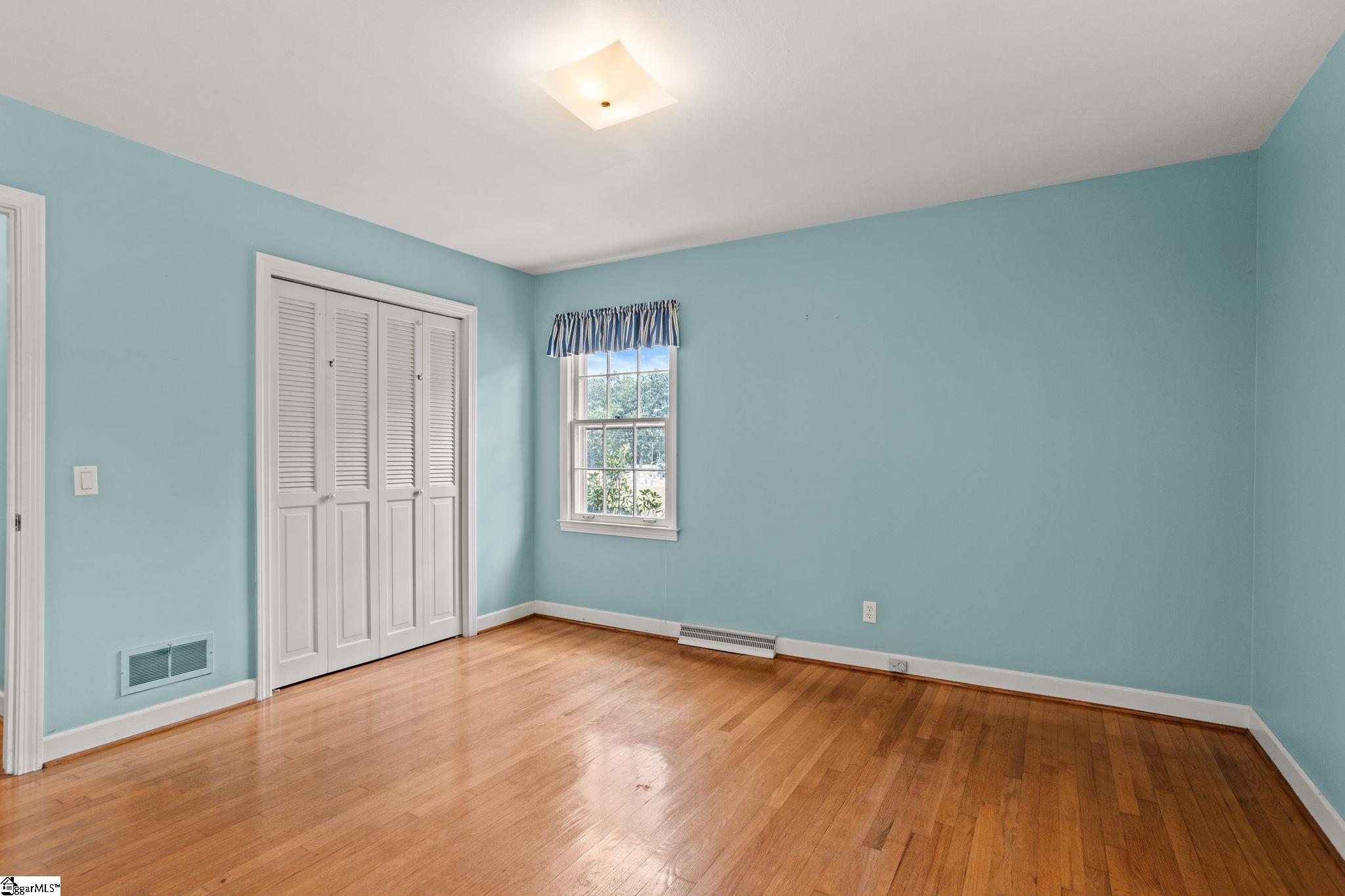 MLS #1563917 image #30