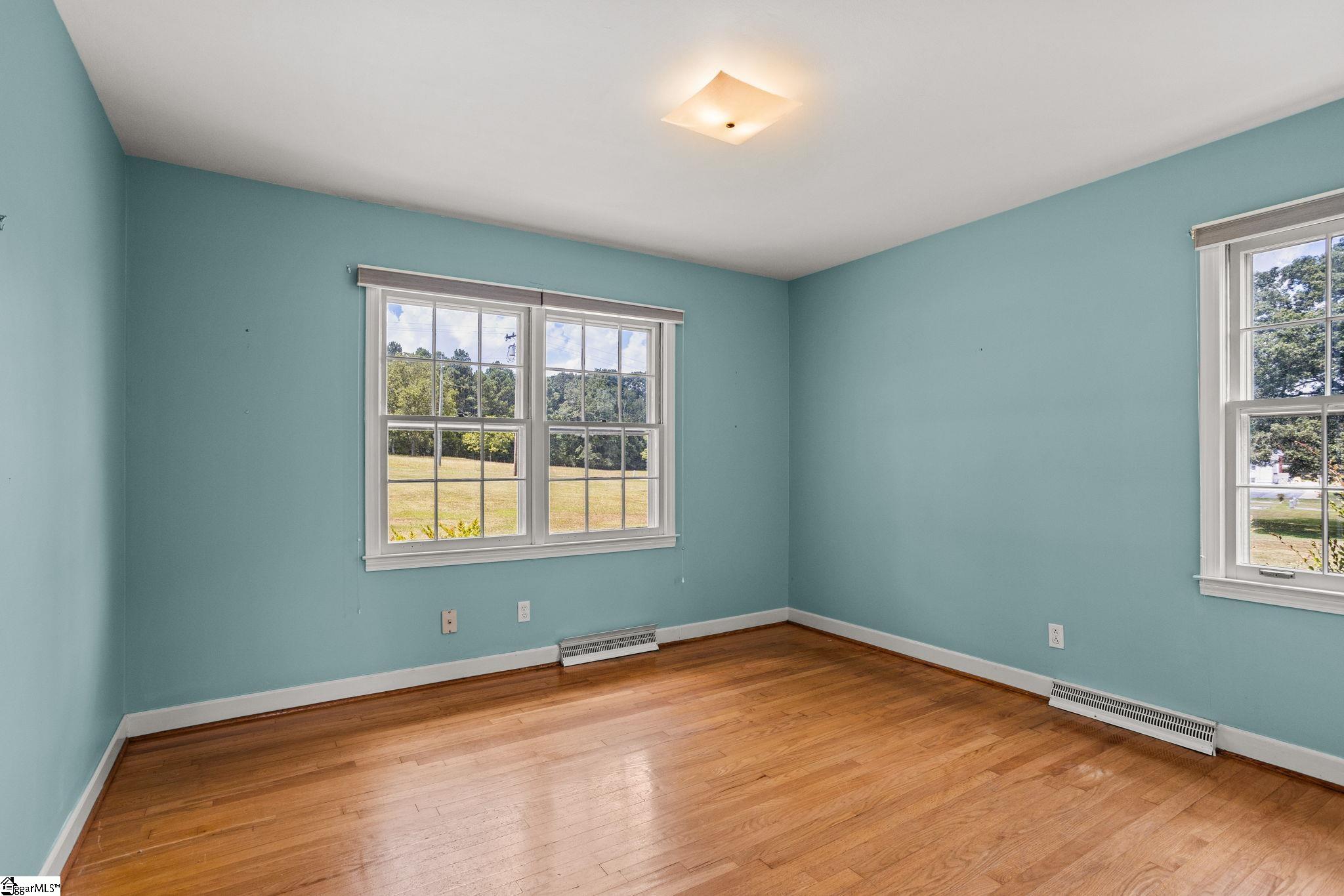 MLS #1563917 image #32