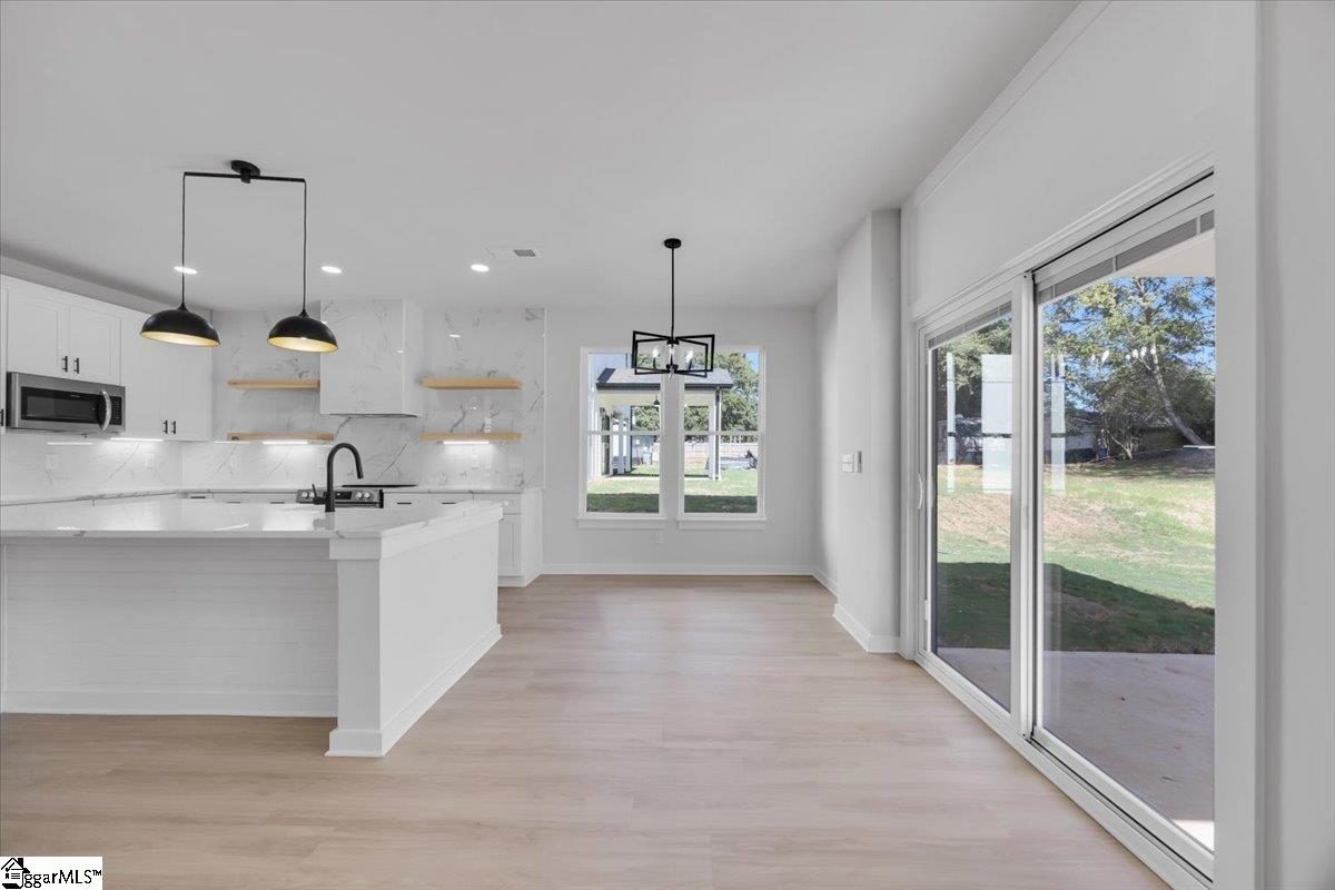 MLS #1563936 image #16