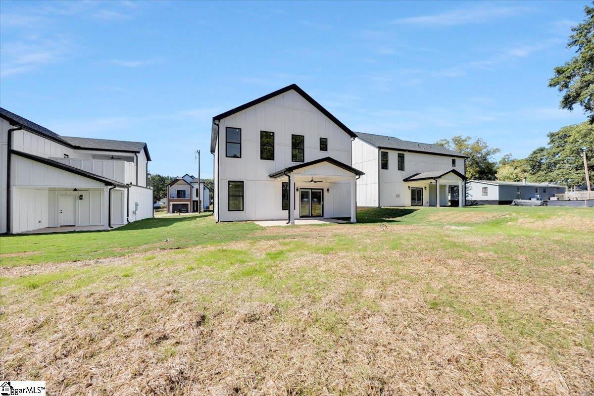 MLS #1563936 image #40