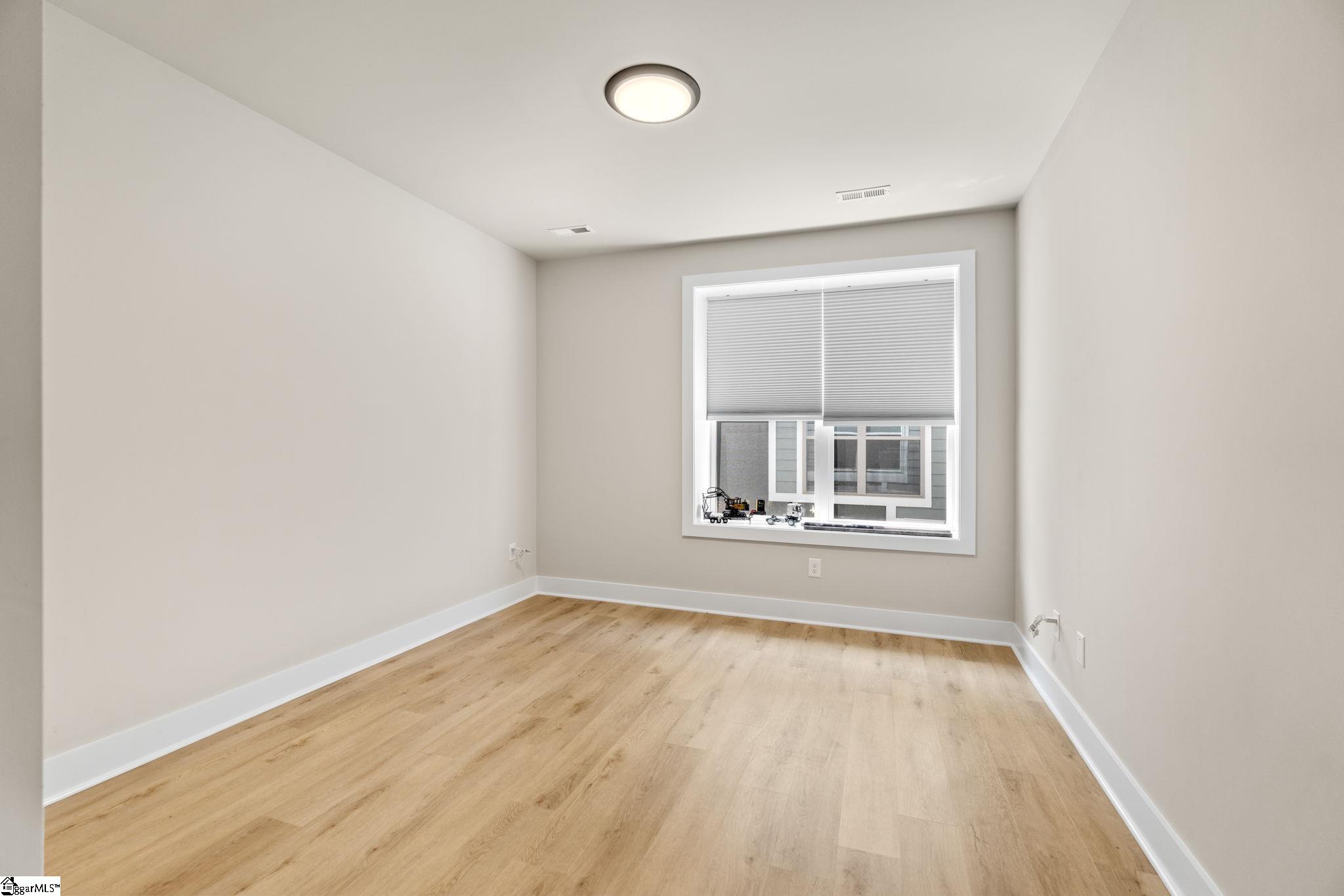 MLS #1564043 image #29