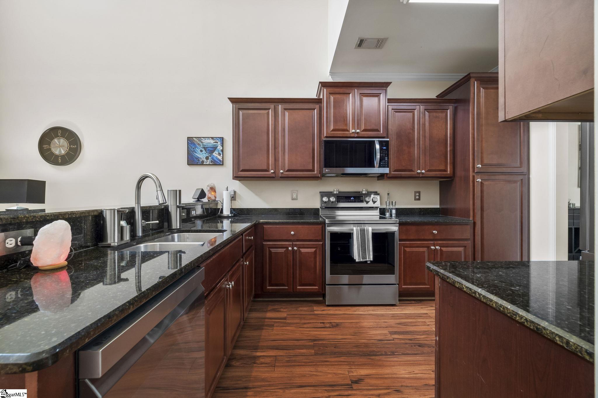 MLS #1564347 image #8