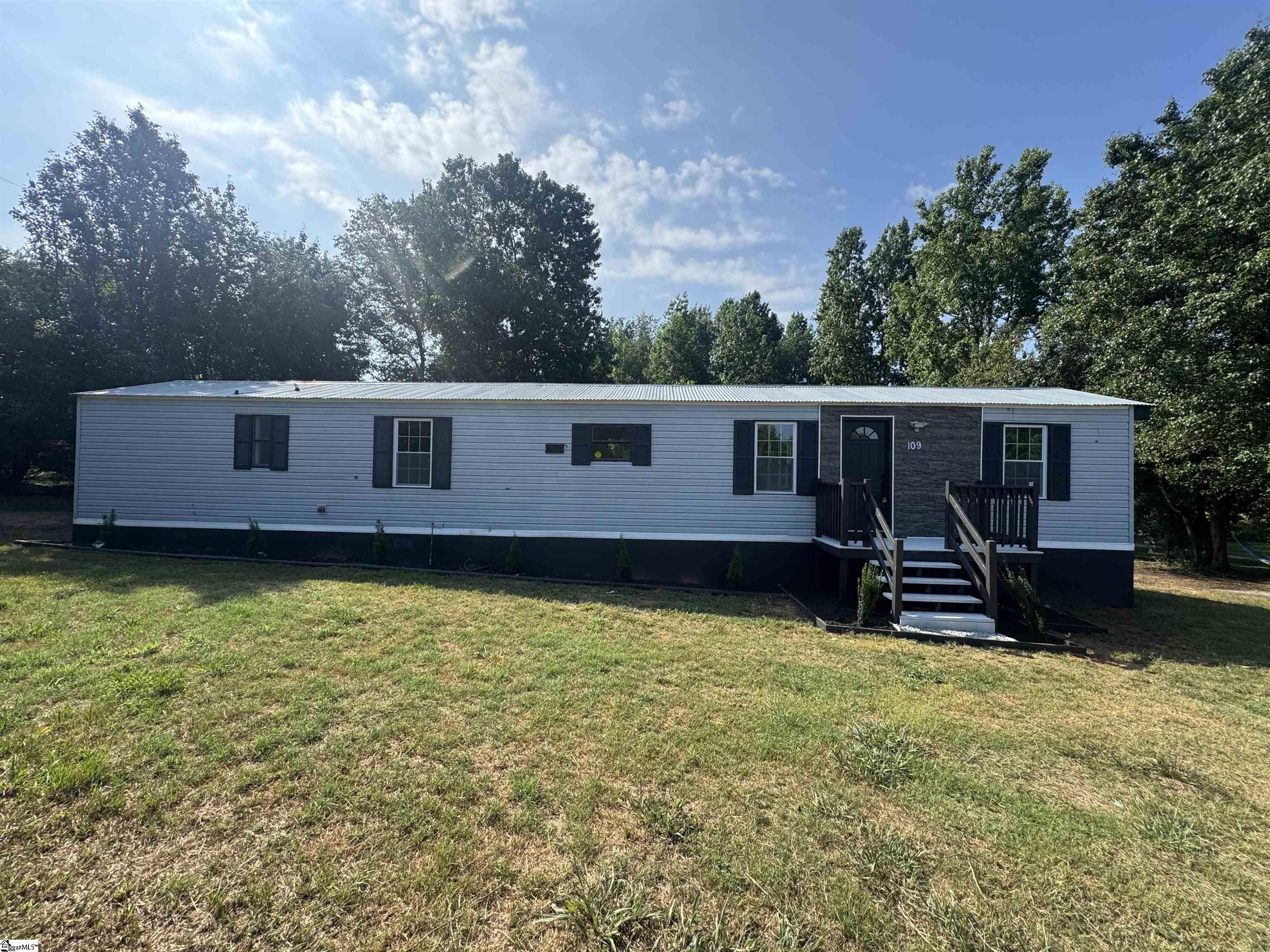 109 K And M Farm Road, Belton SC 29627