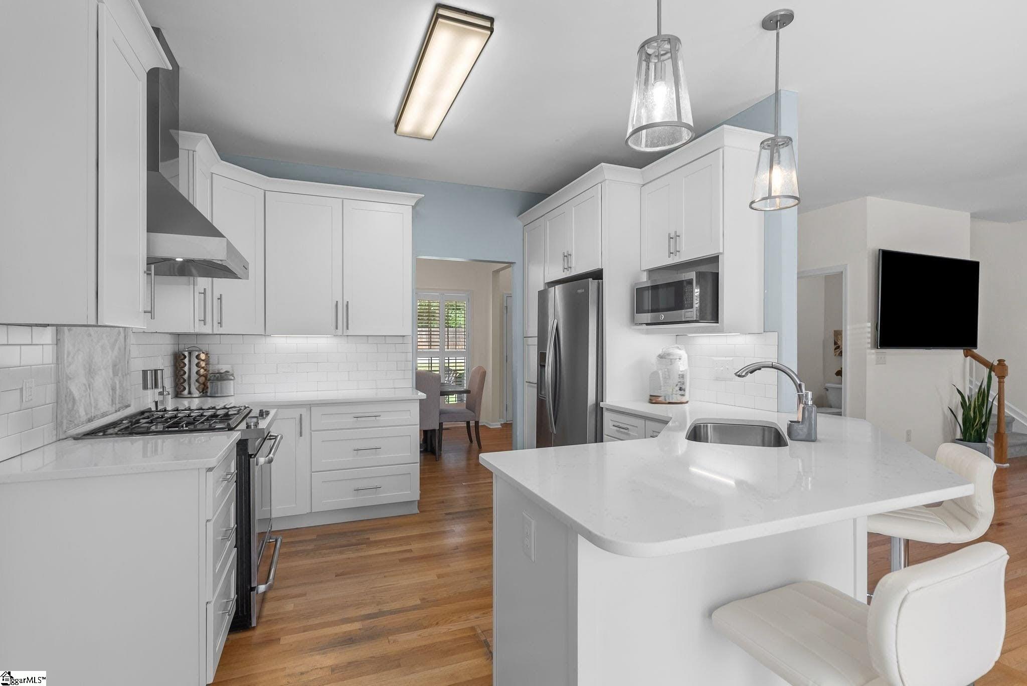 MLS #1565062 image #2