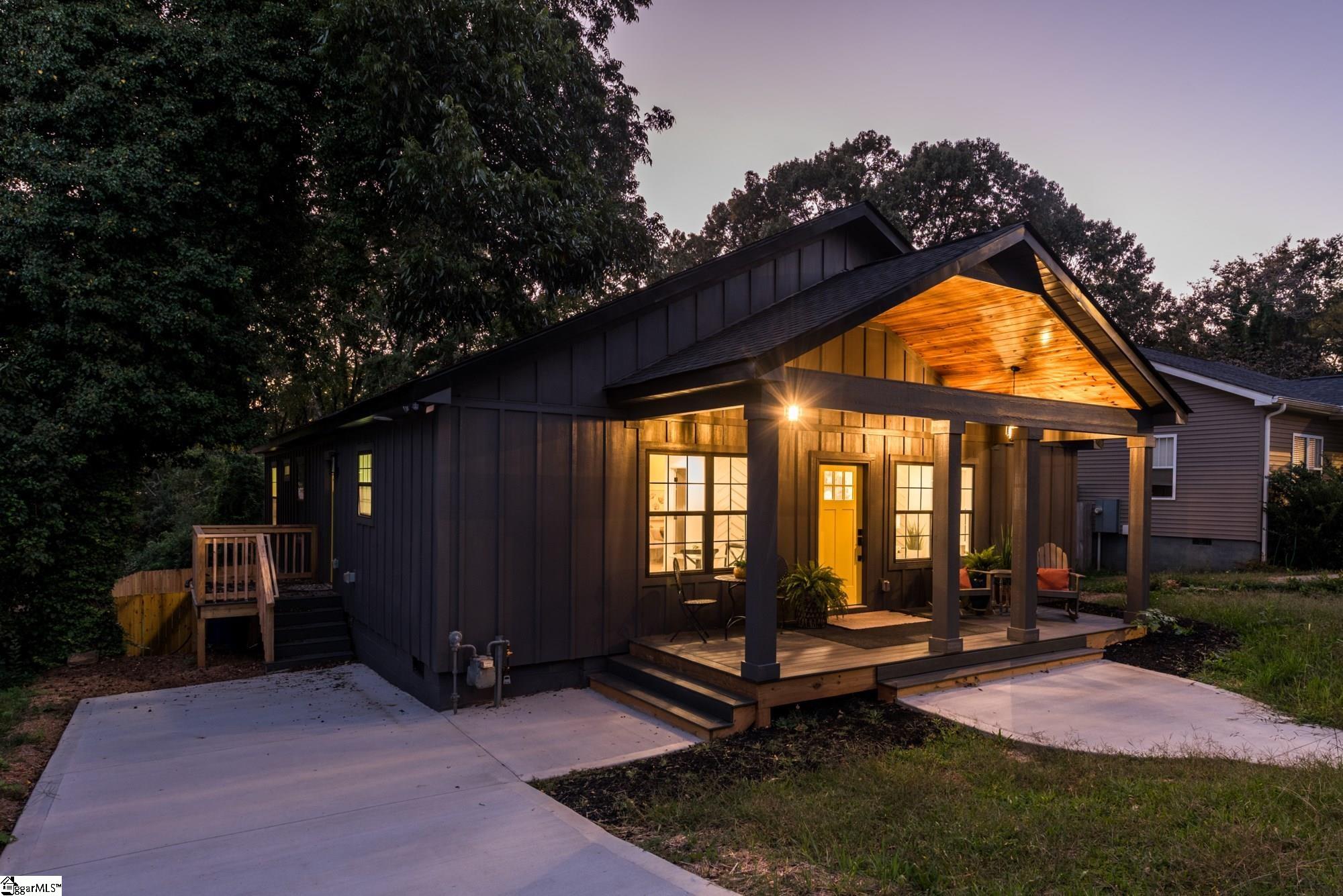 MLS #1565236 image #1